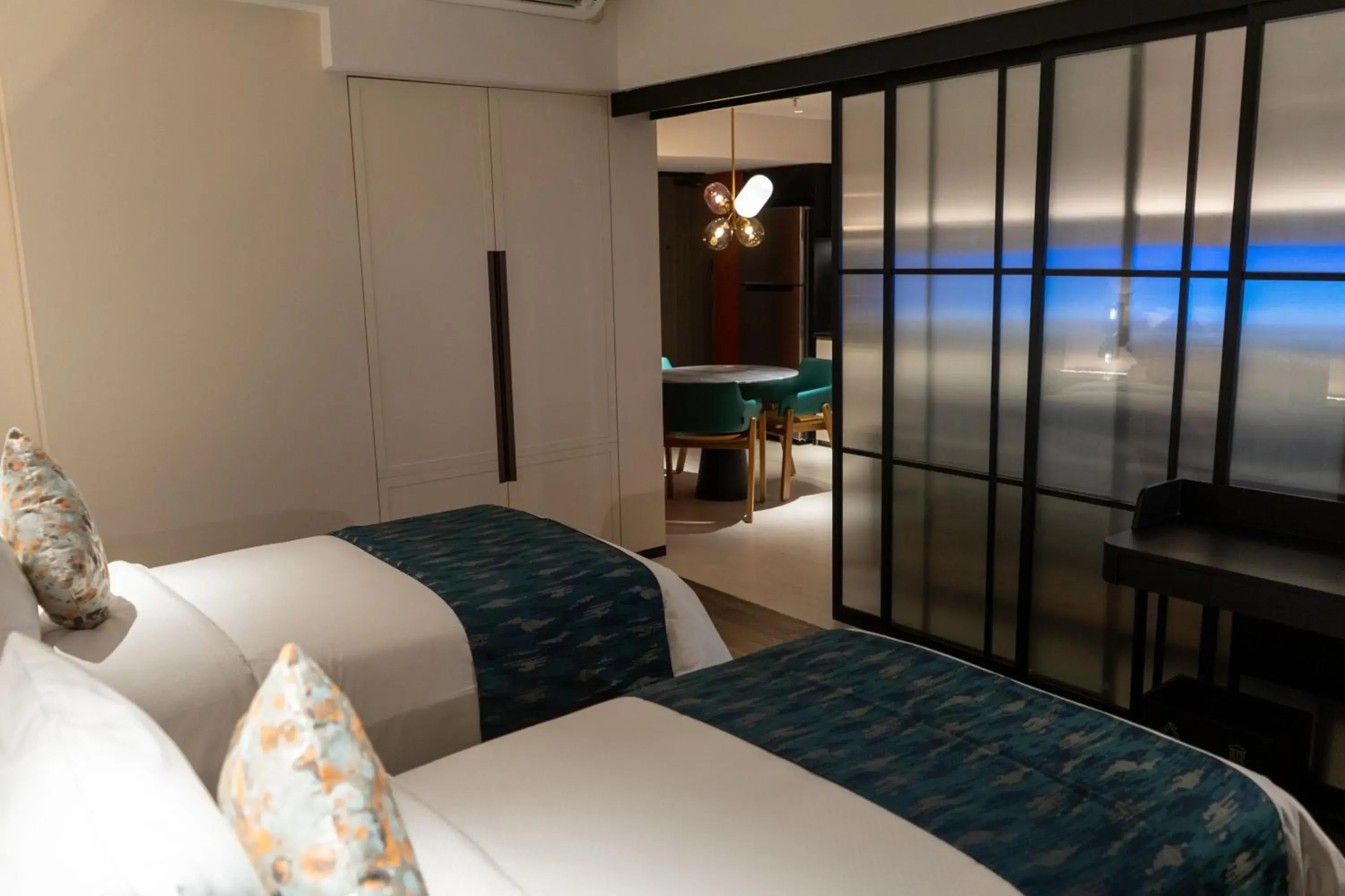 One-Bedroom Deluxe Twin in Herloom Hotel & Residence BSD Tangerang One-Bedroom Deluxe Twin in Herloom Hotel & Residence BSD Tangerang