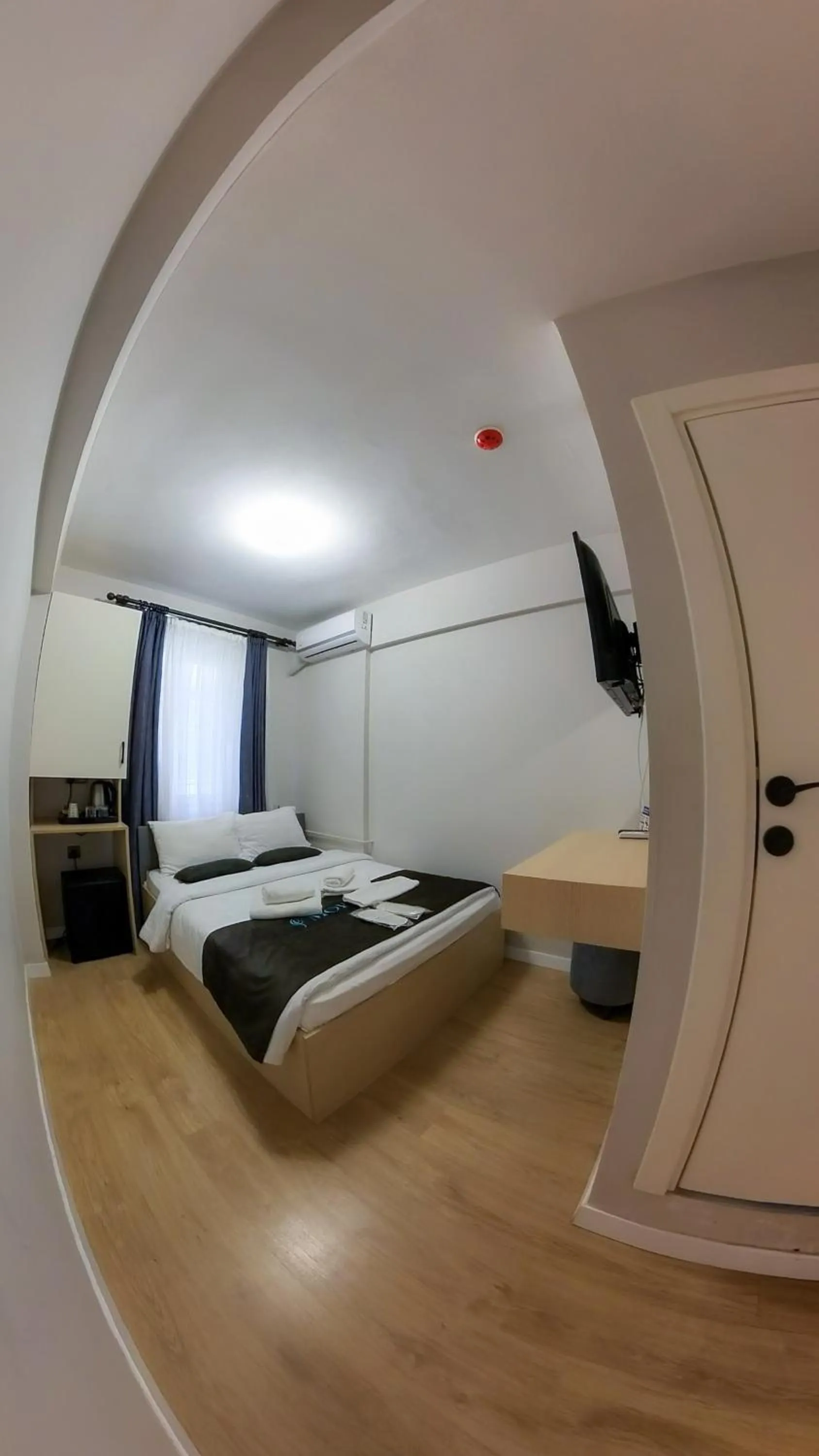 Bedroom, Bed in MOF Comfort Edirne