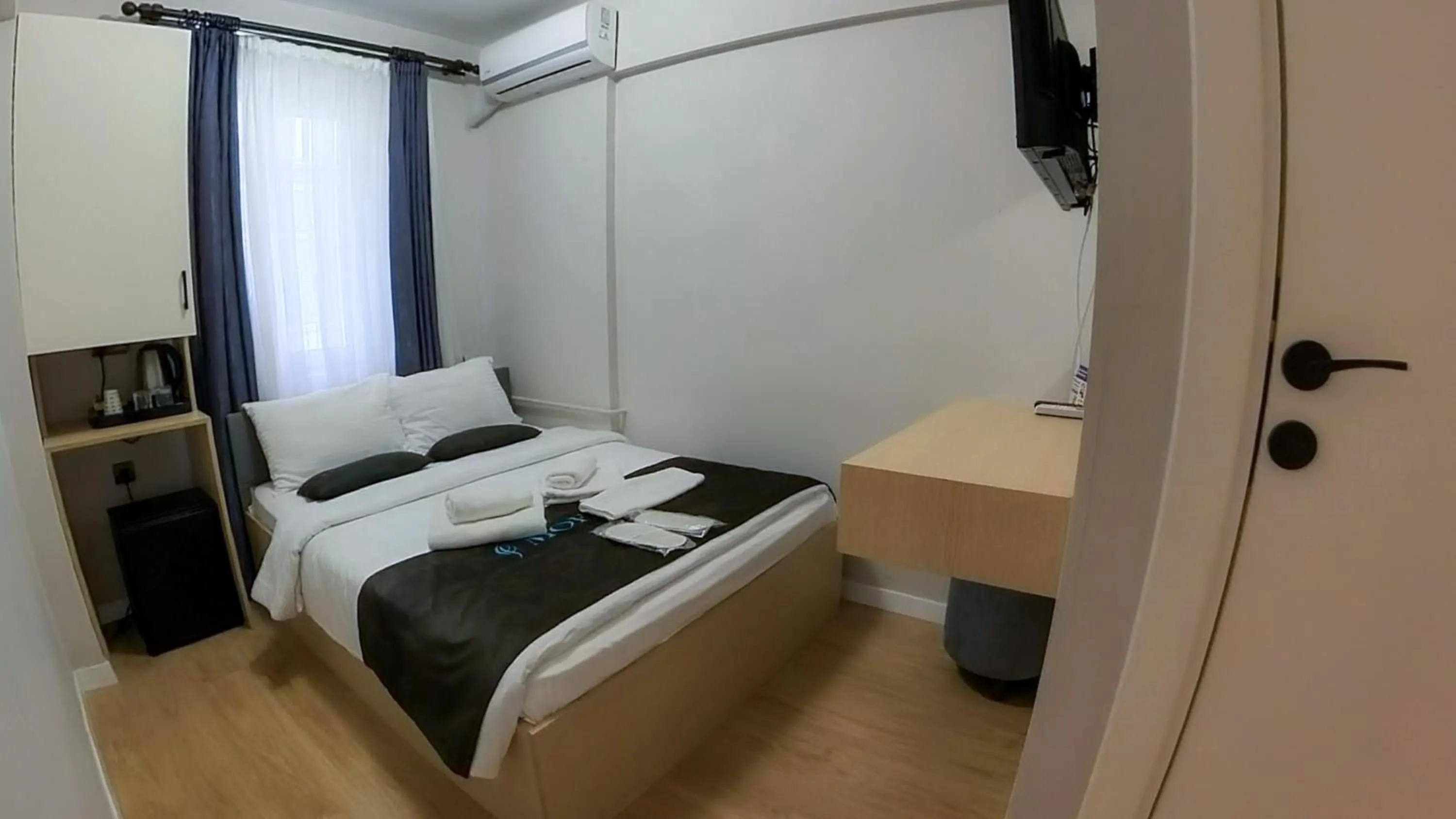 Bedroom, Bed in MOF Comfort Edirne