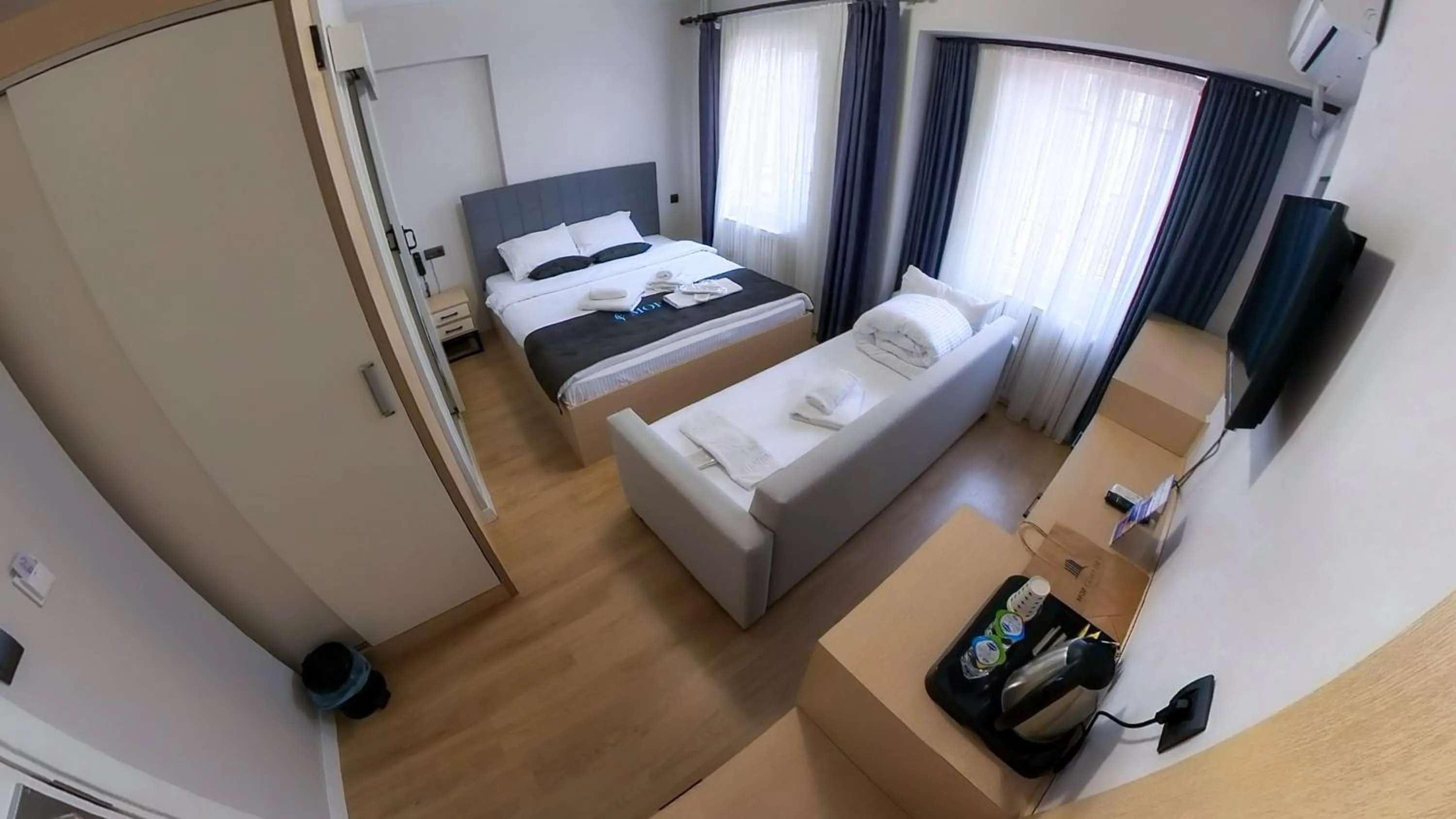 Photo of the whole room, Bed in MOF Comfort Edirne