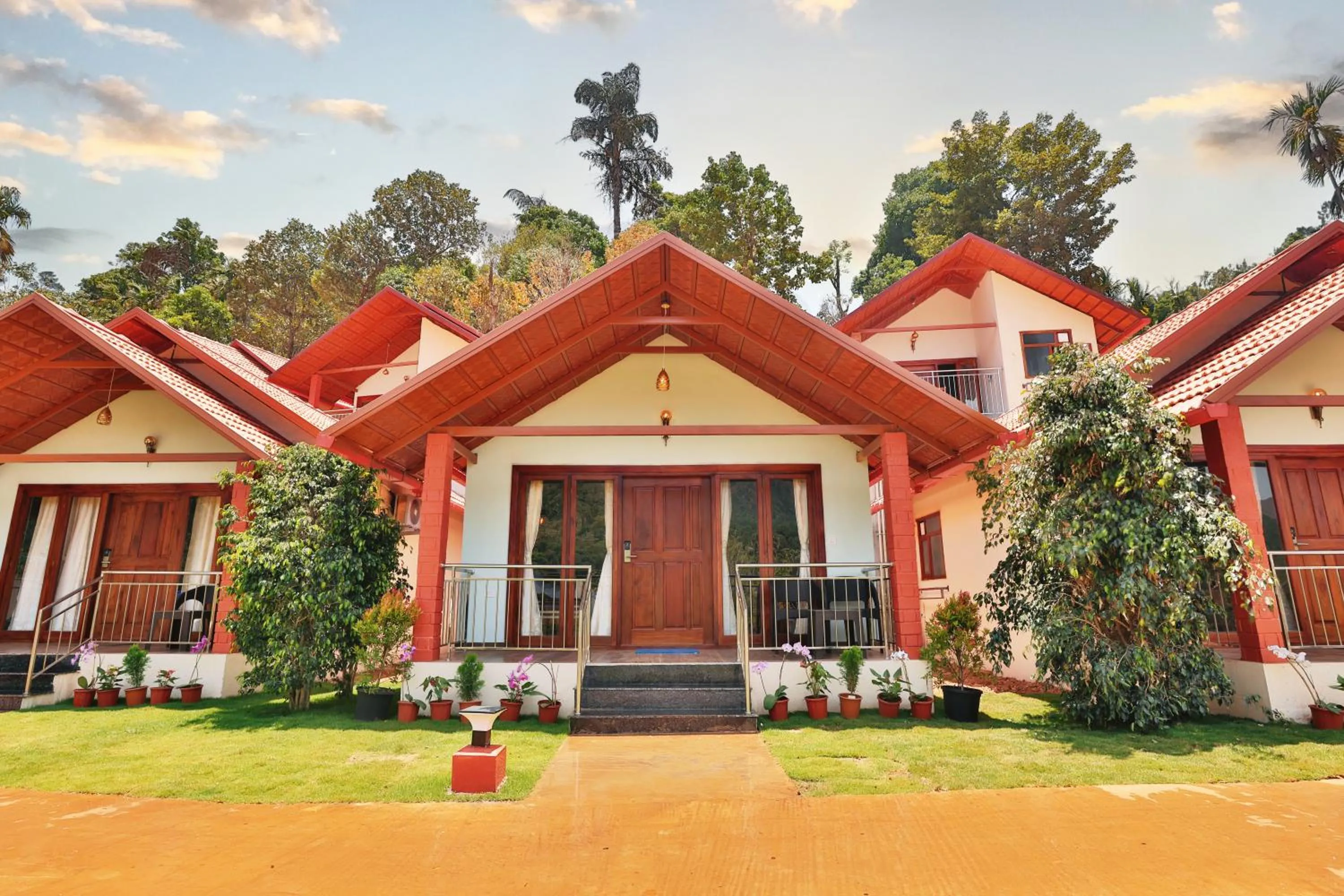 Facade/entrance in Hill Crest Resort - Coorg