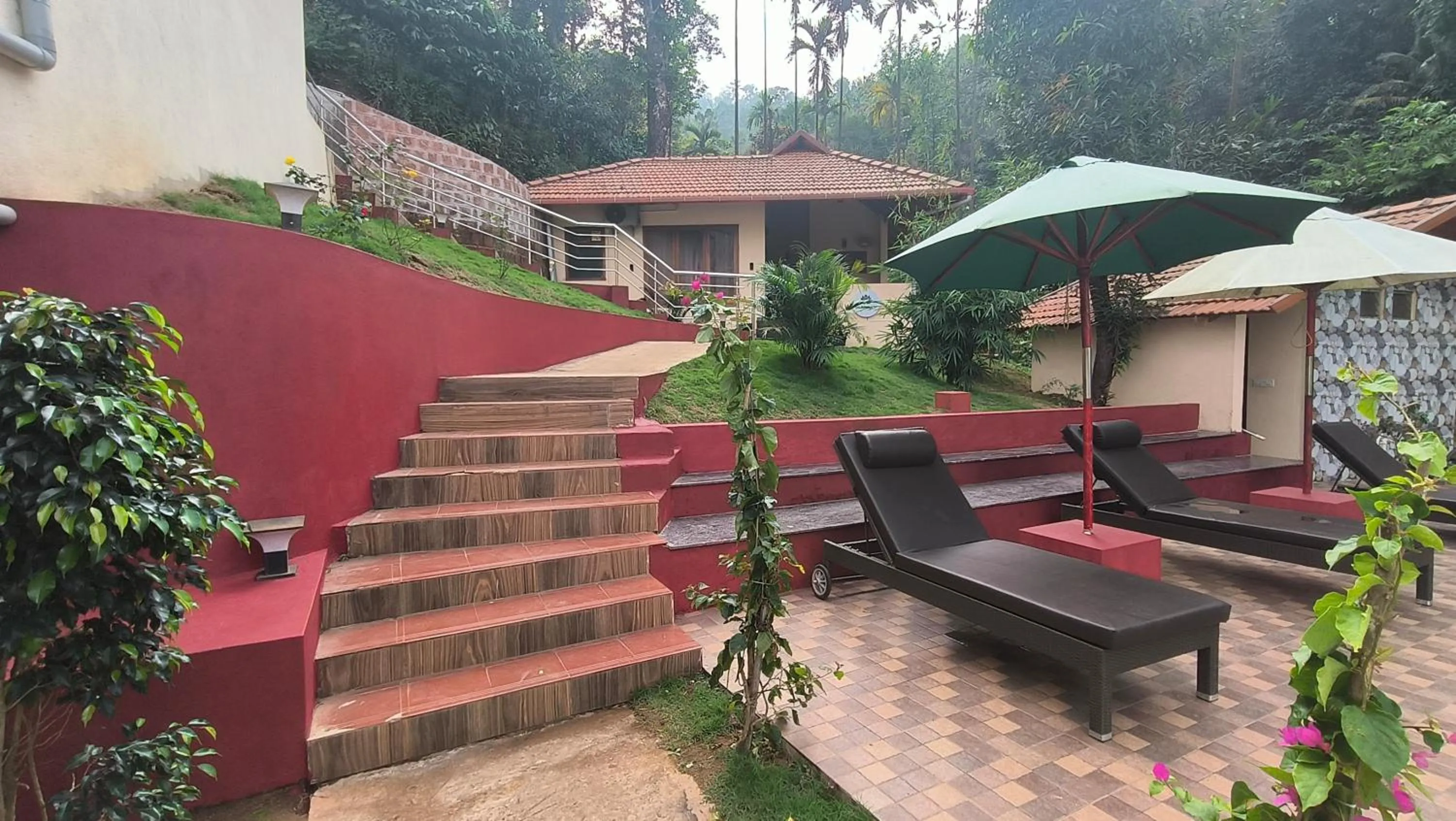 Area and facilities in Hill Crest Resort - Coorg