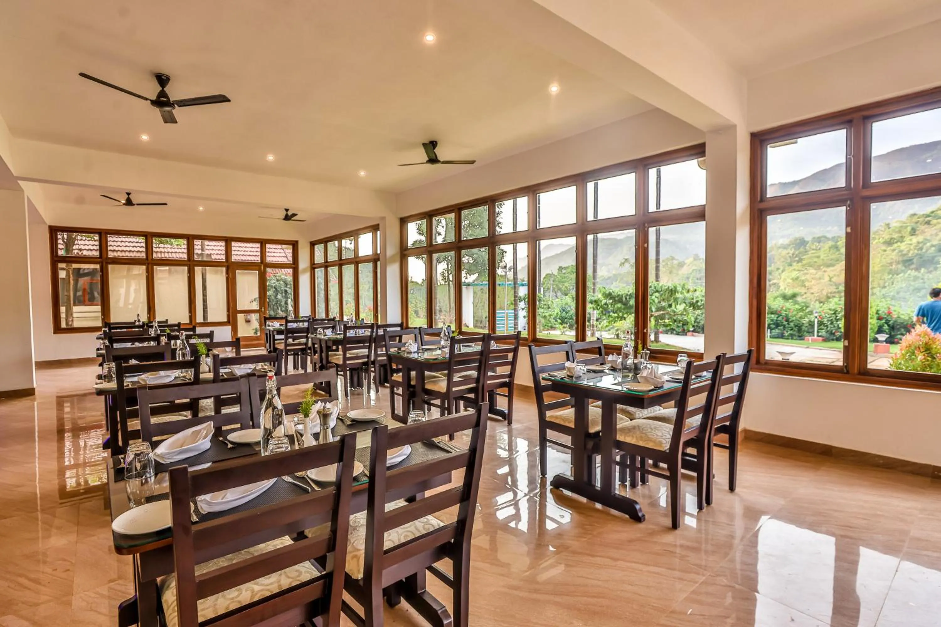 Restaurant/places to eat in Hill Crest Resort - Coorg
