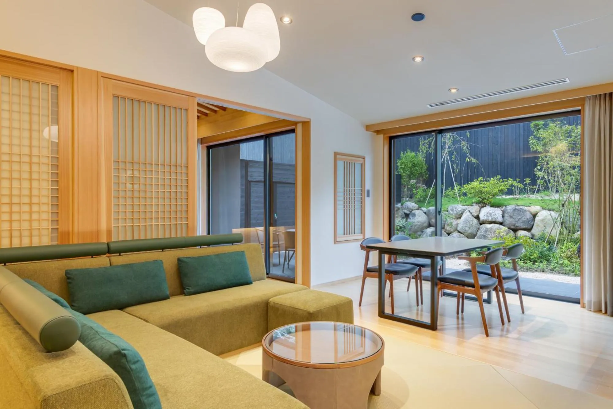 Living room in UreshinoOnsen URESHINO YADOYA