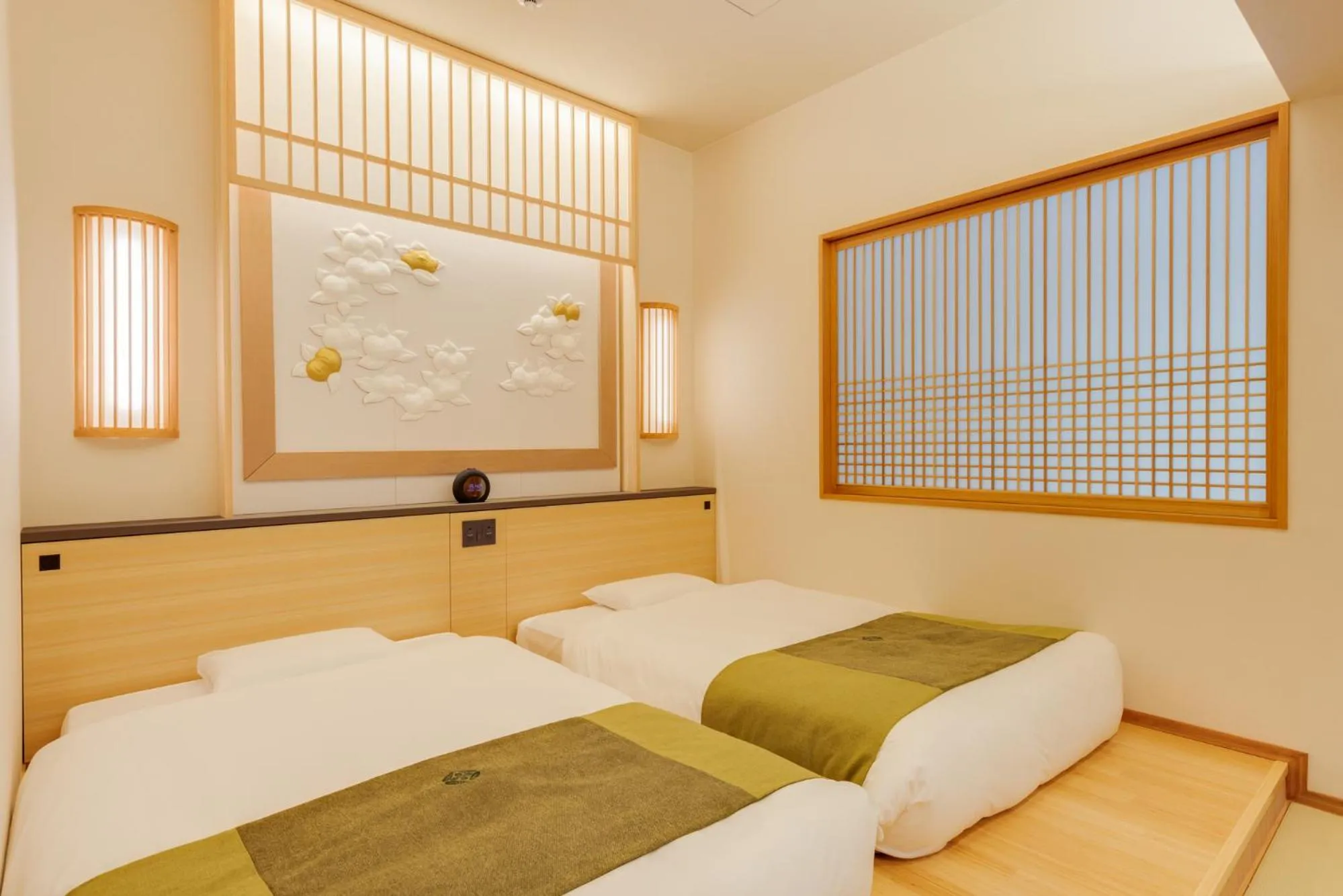 Bedroom, Bed in UreshinoOnsen URESHINO YADOYA