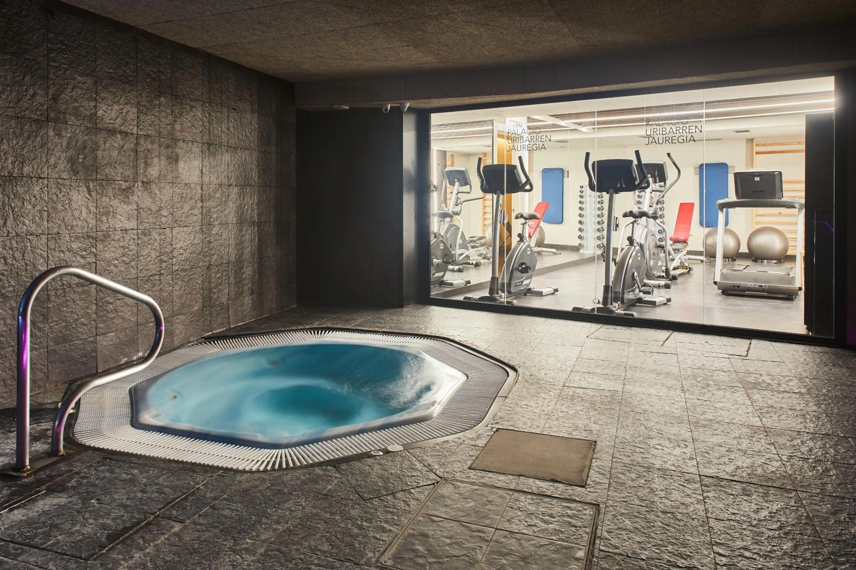 Fitness centre/facilities in Hotel Silken Palacio Uribarren