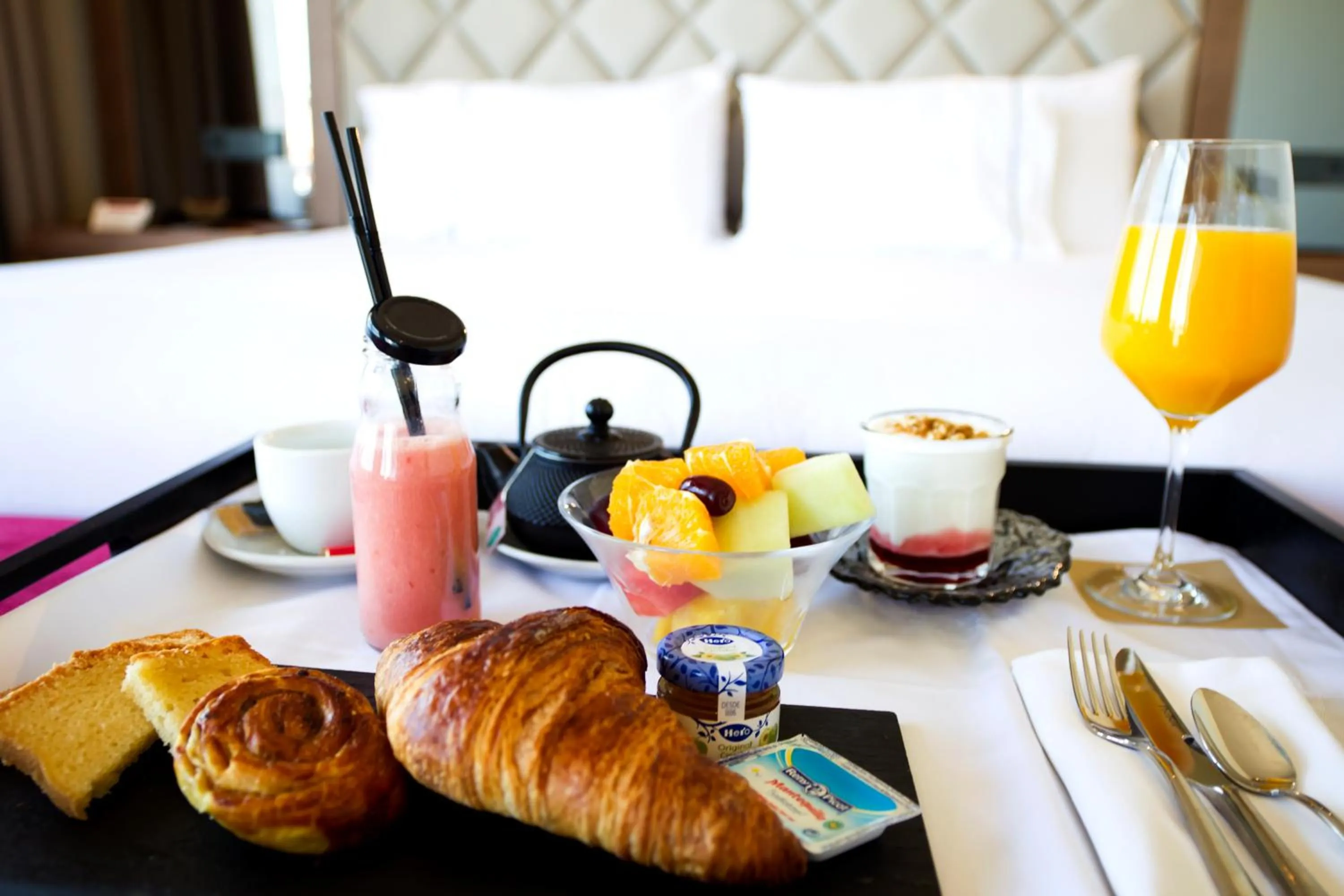 Photo of the whole room in Hotel Silken Palacio Uribarren