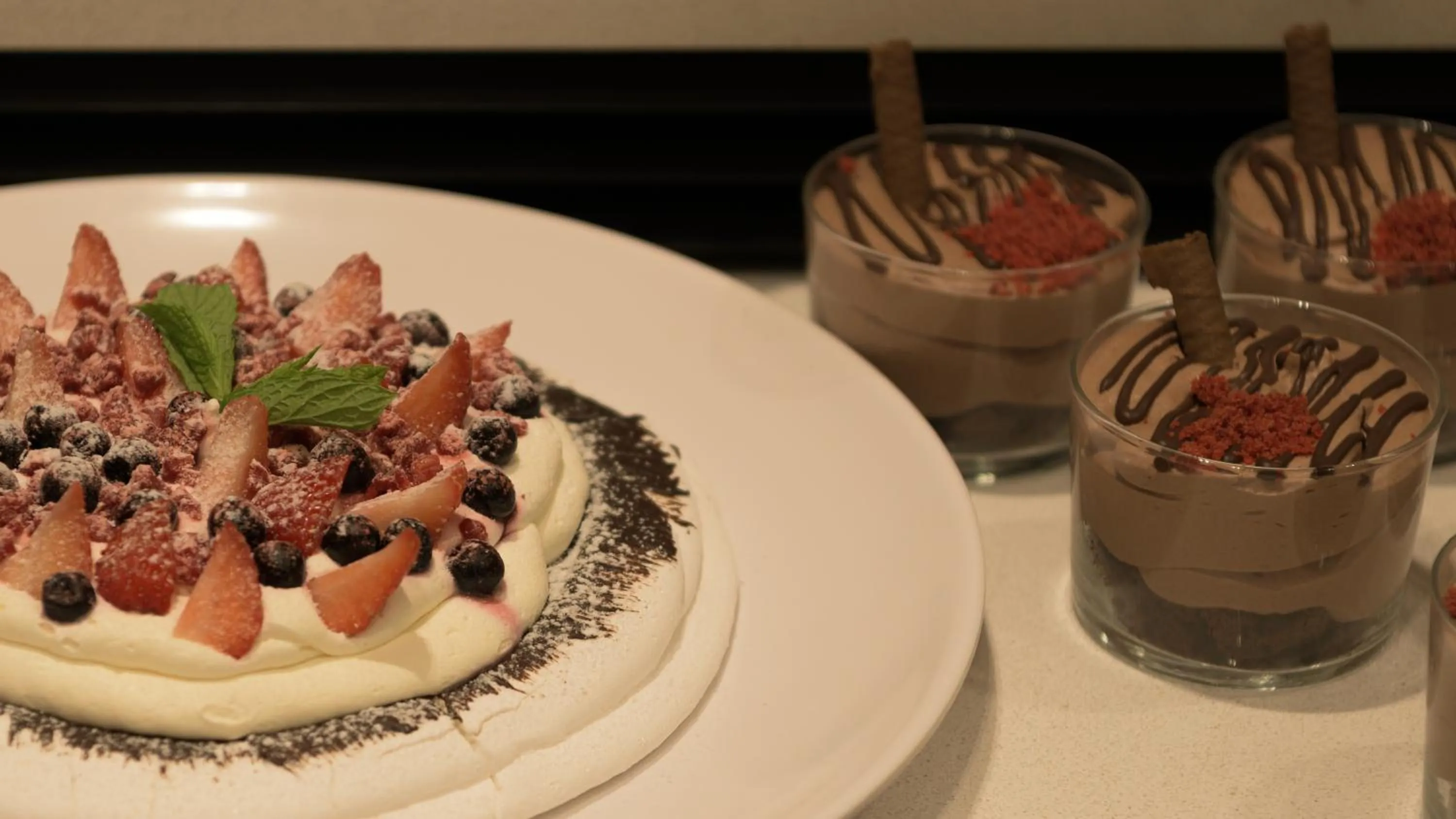 Food in Theartemis Palace