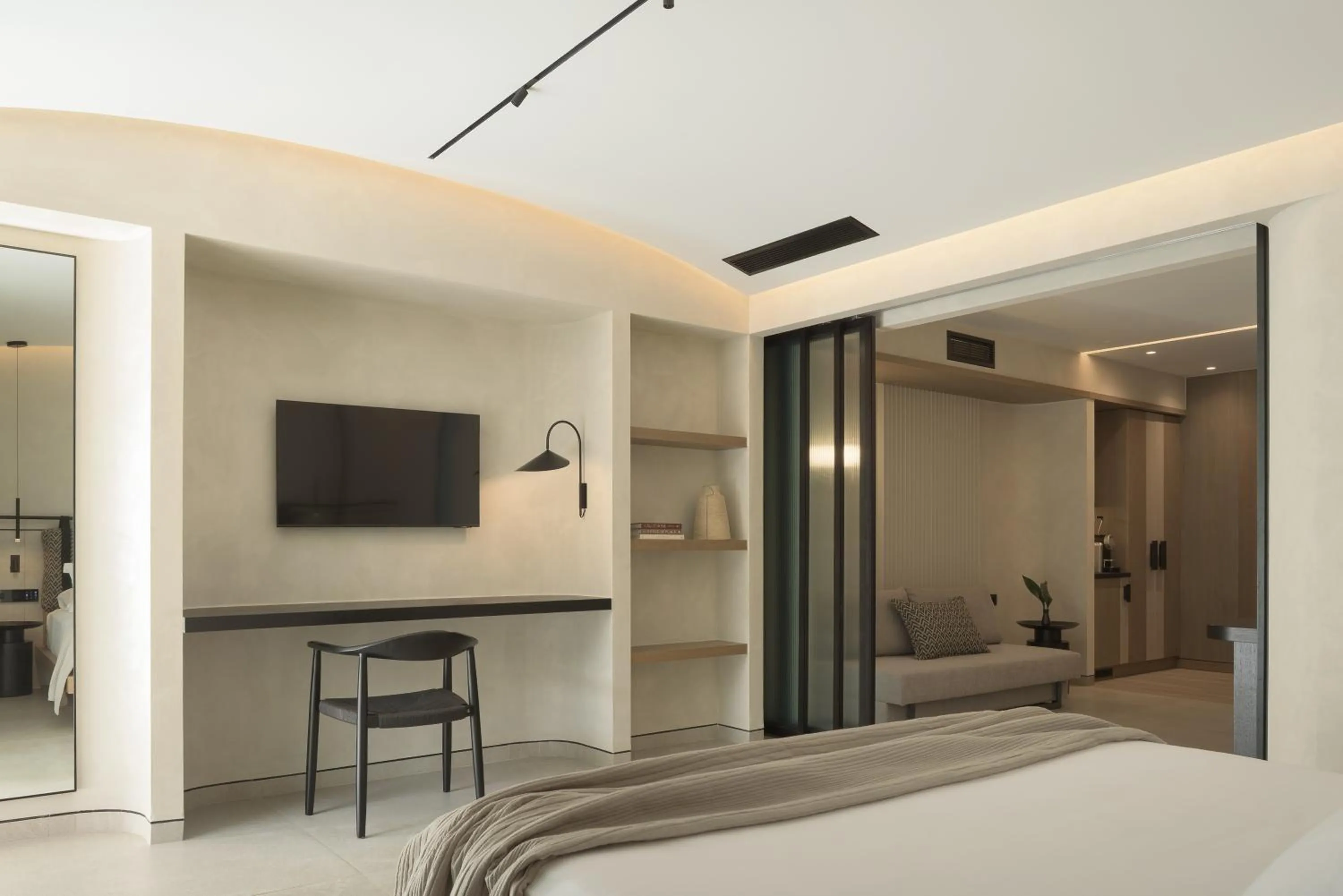 Bedroom, Bed in Theartemis Palace