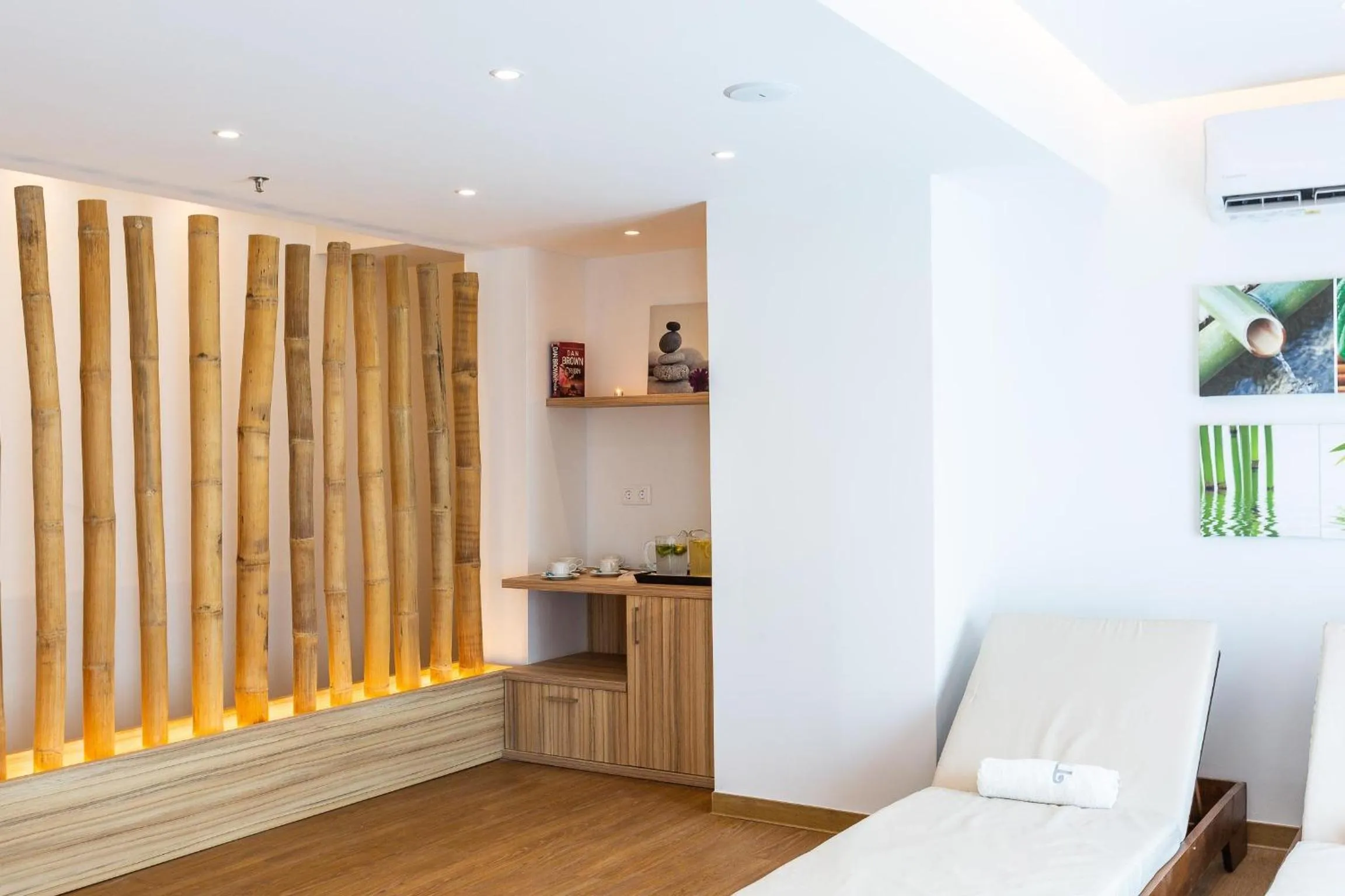 Spa and wellness centre/facilities in Theartemis Palace