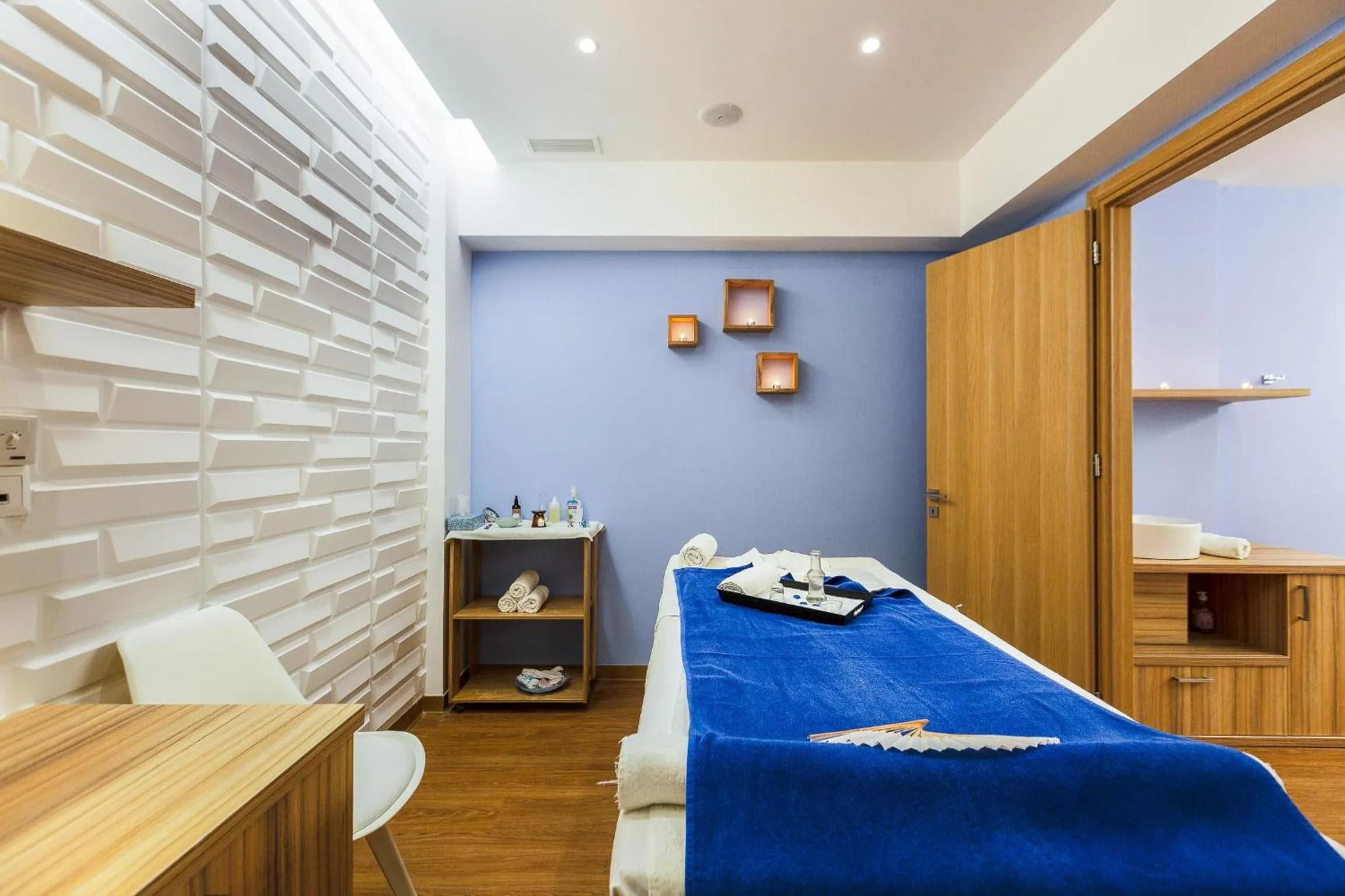 Spa and wellness centre/facilities, Bed in Theartemis Palace