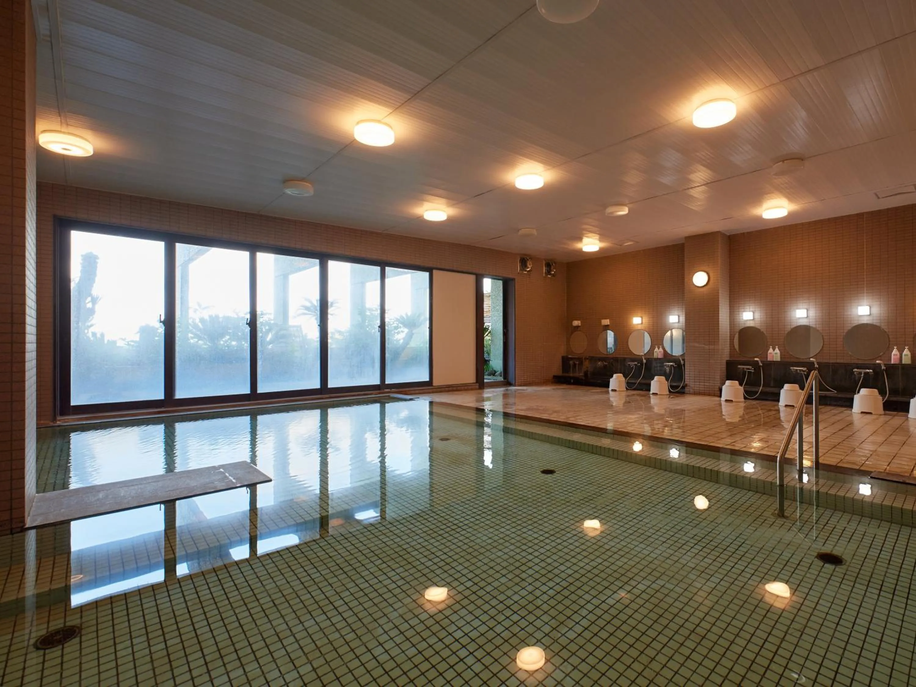 Public Bath in Izu Atagawa Onsen Hotel Gyokuryu