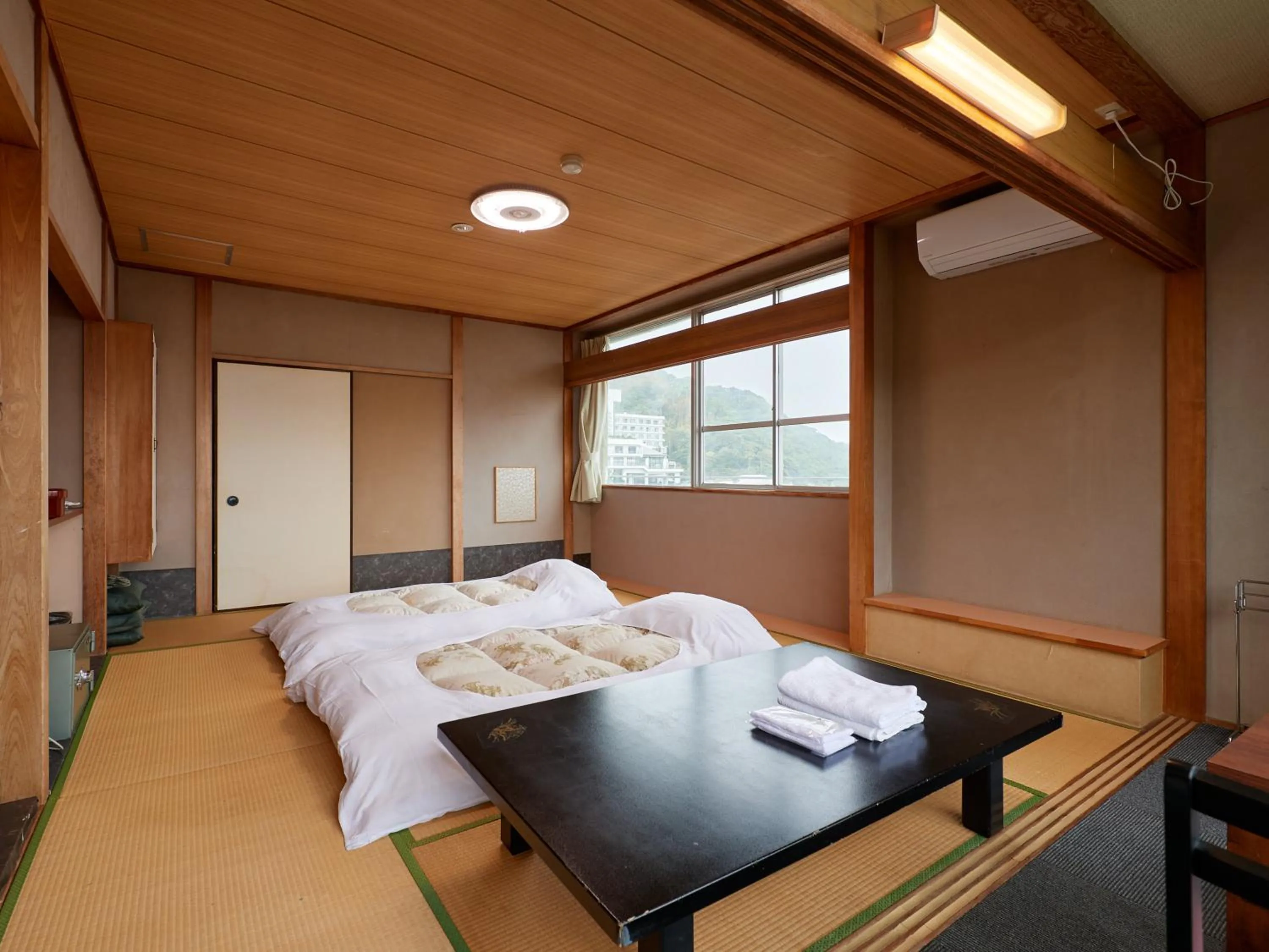 Photo of the whole room in Izu Atagawa Onsen Hotel Gyokuryu