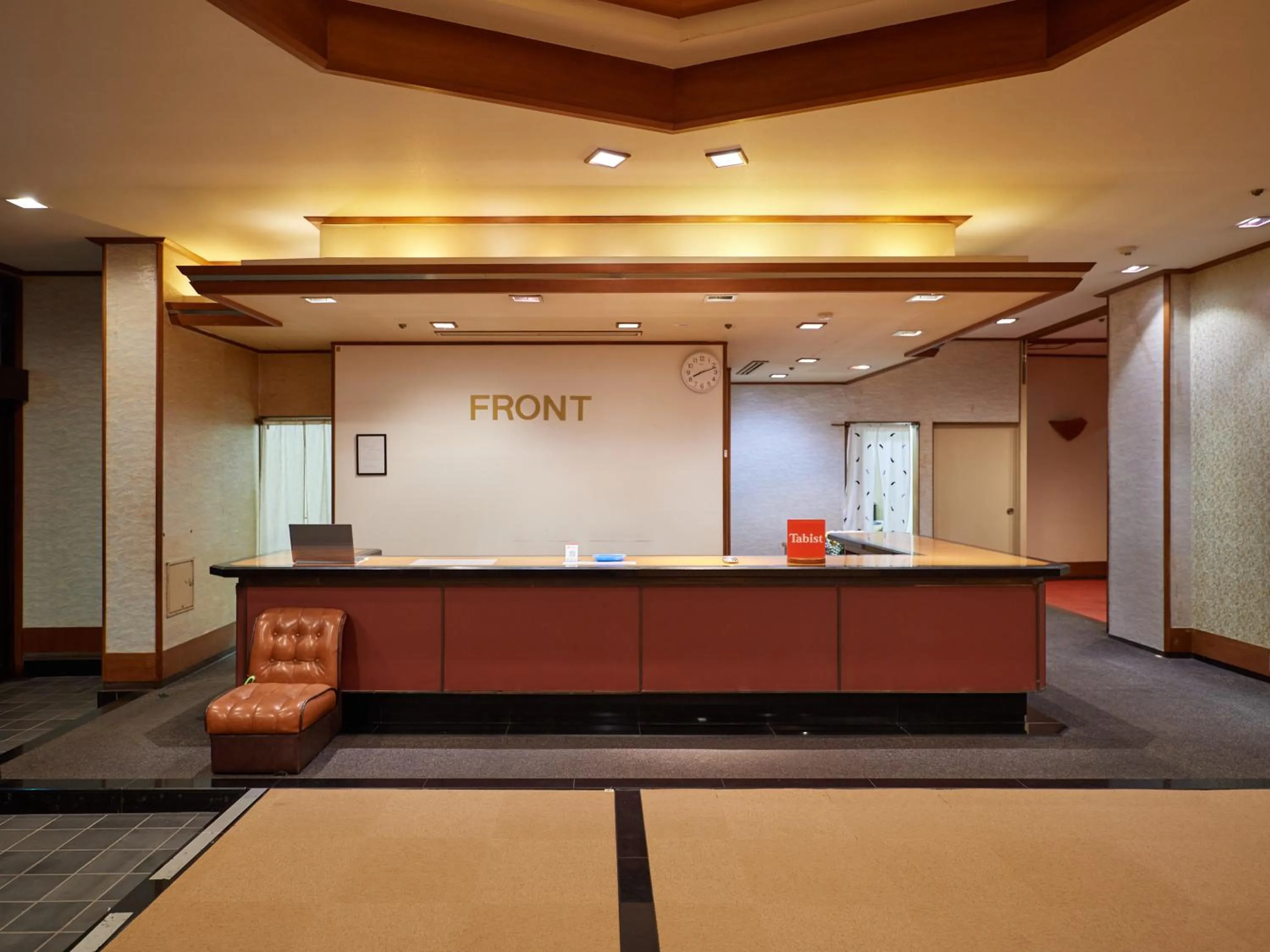 Lobby or reception in Izu Atagawa Onsen Hotel Gyokuryu