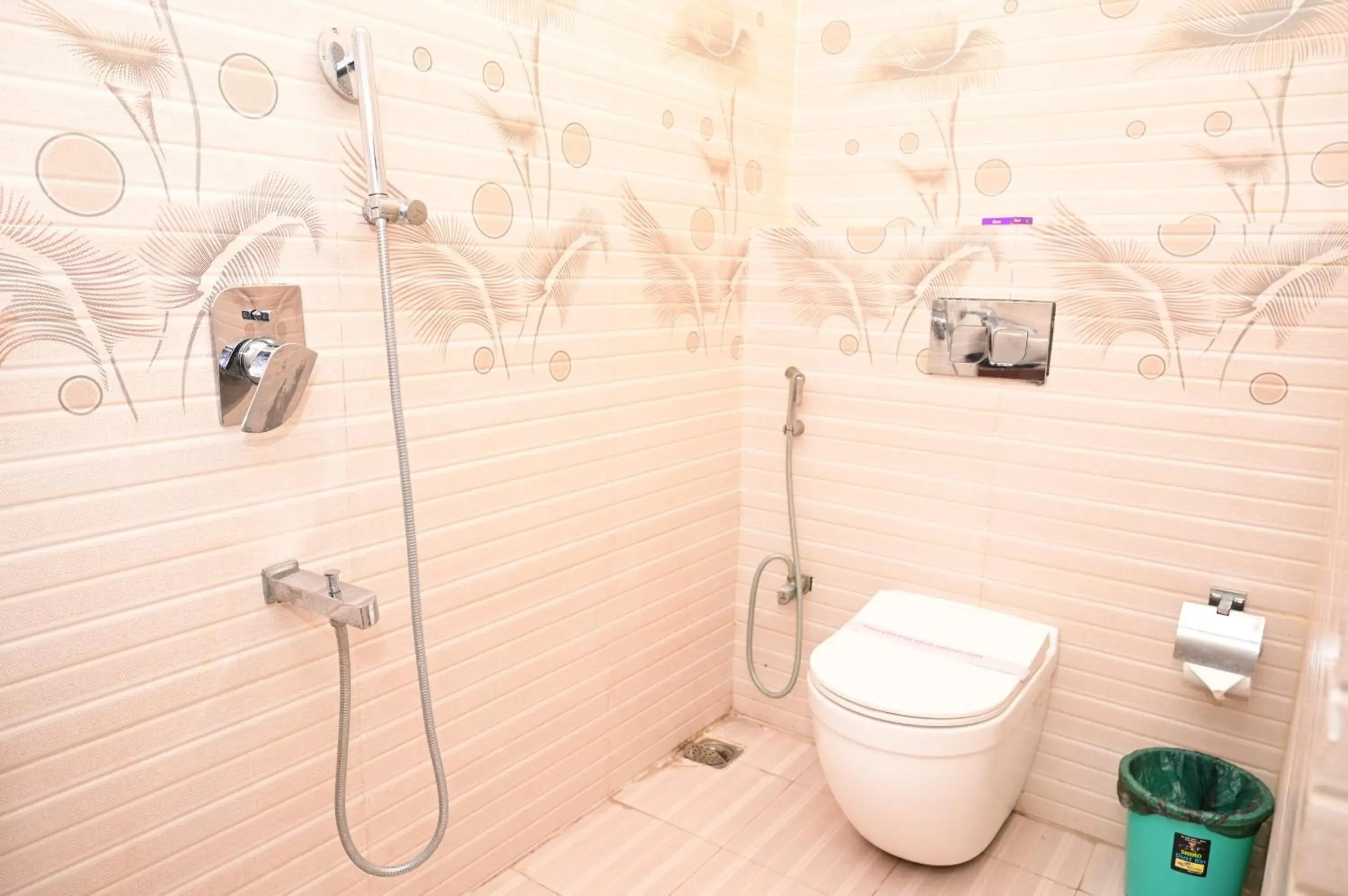 Deluxe Double or Twin Room - single occupancy in HOTEL GM INTERNATIONAL Deluxe Double or Twin Room - single occupancy in HOTEL GM INTERNATIONAL