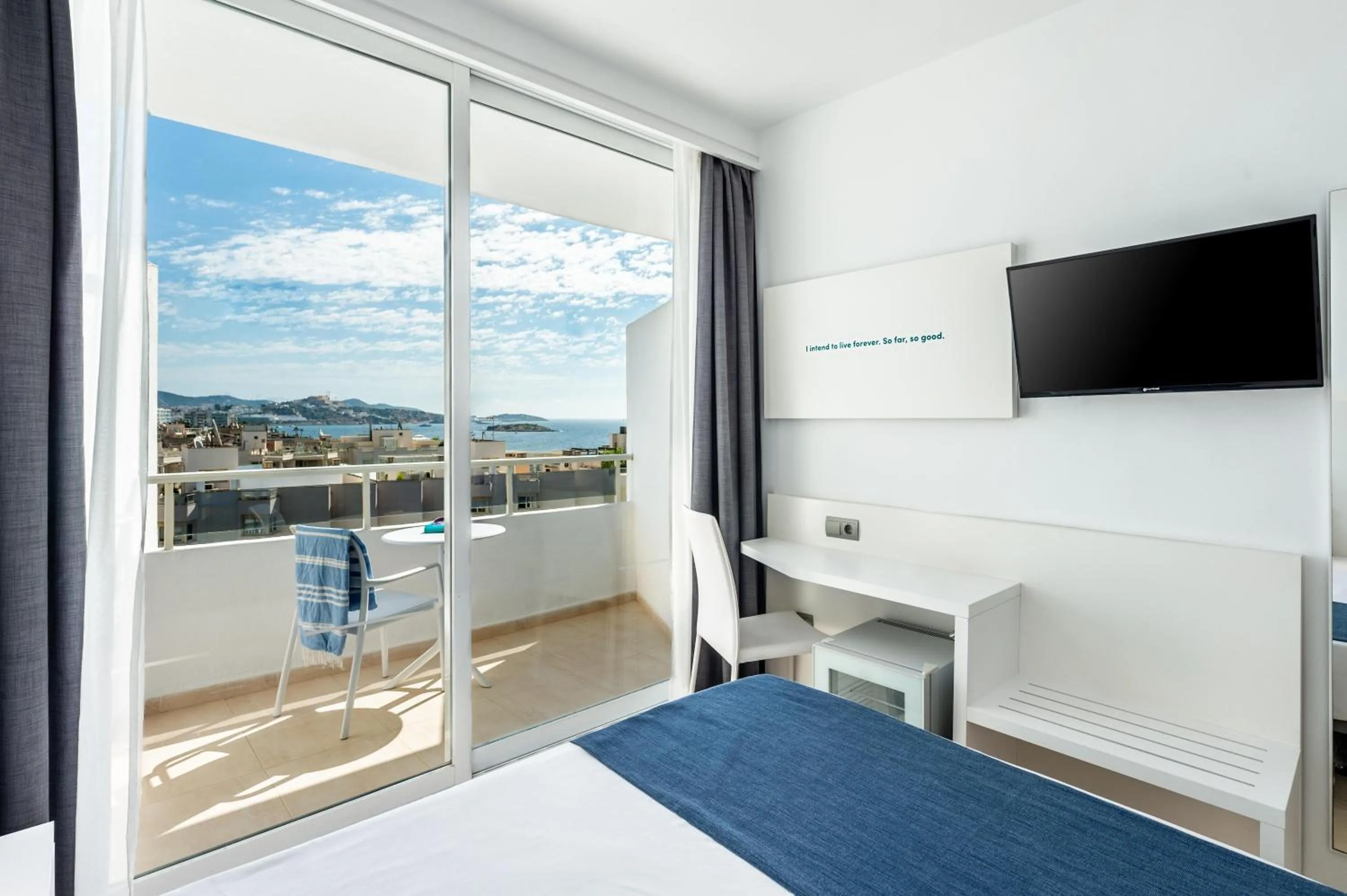 Photo of the whole room, Bed in Hotel Vibra Algarb