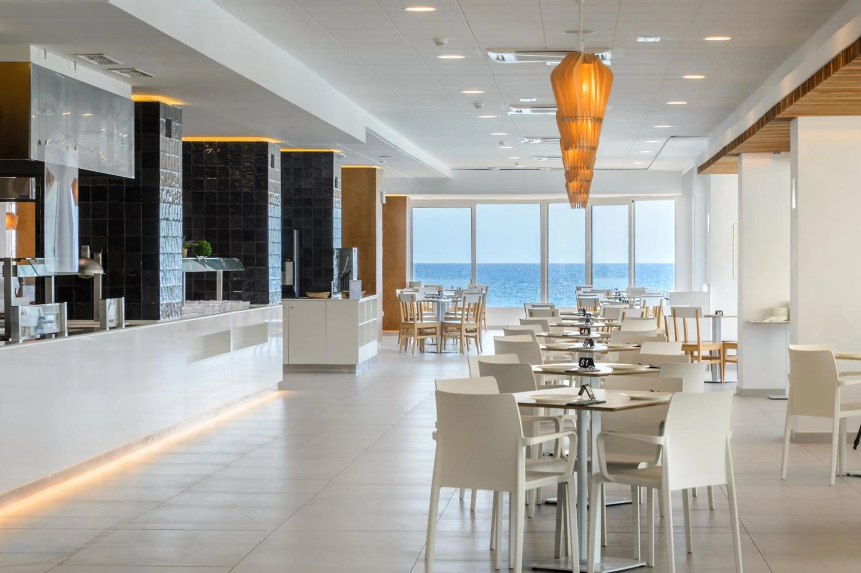 Restaurant/places to eat in Hotel Vibra Algarb