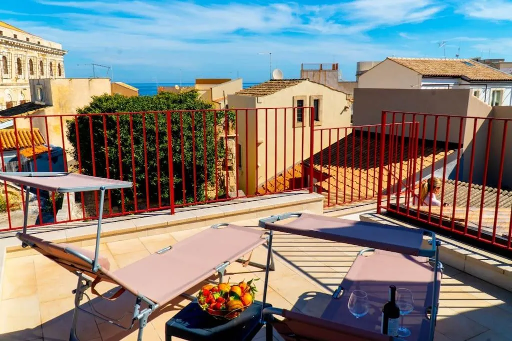 Casa Charm RosaApartmentsOrtigia
