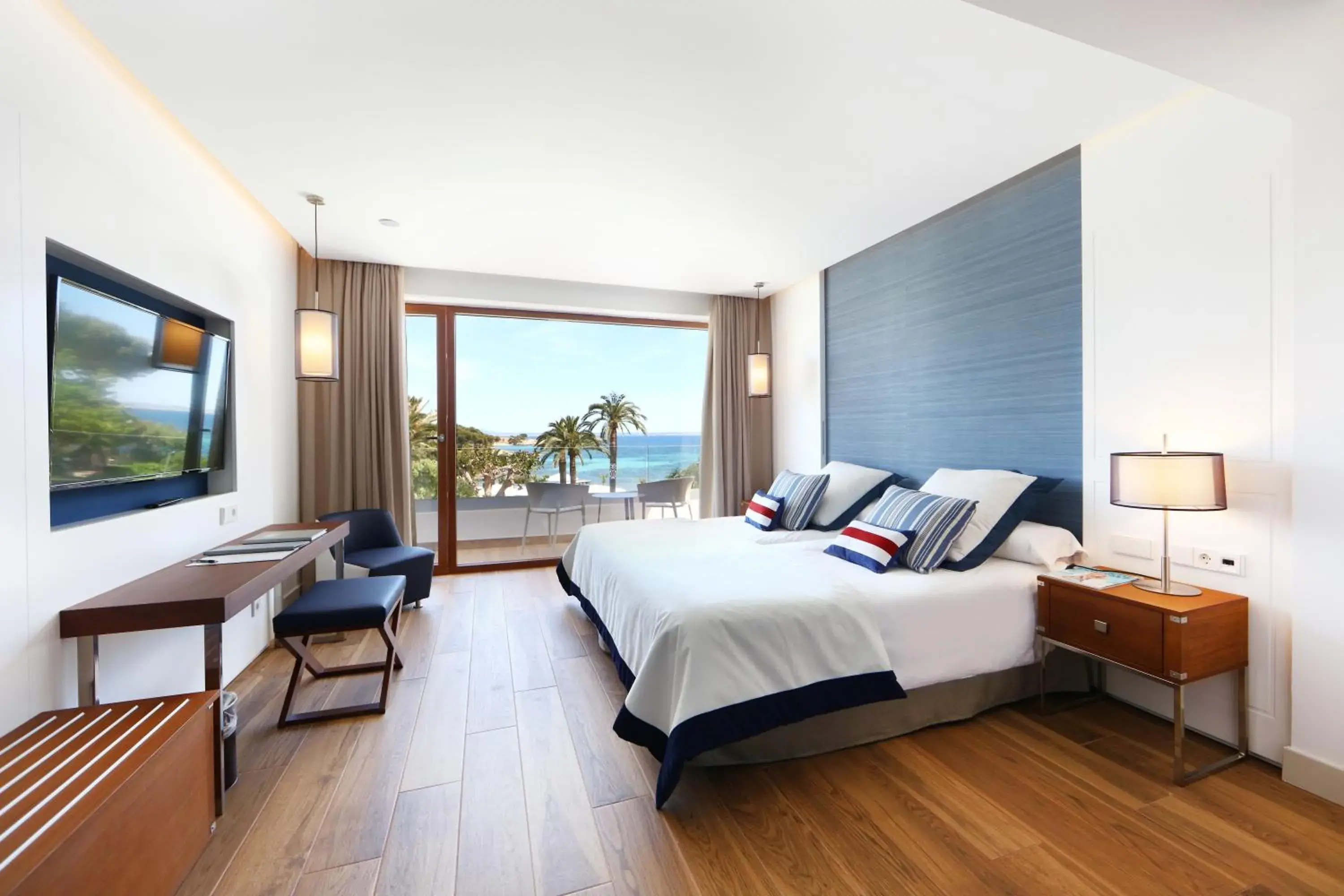 Premium Double Room with Sea View in Hotel Son Caliu Spa Oasis Premium Double Room with Sea View in Hotel Son Caliu Spa Oasis