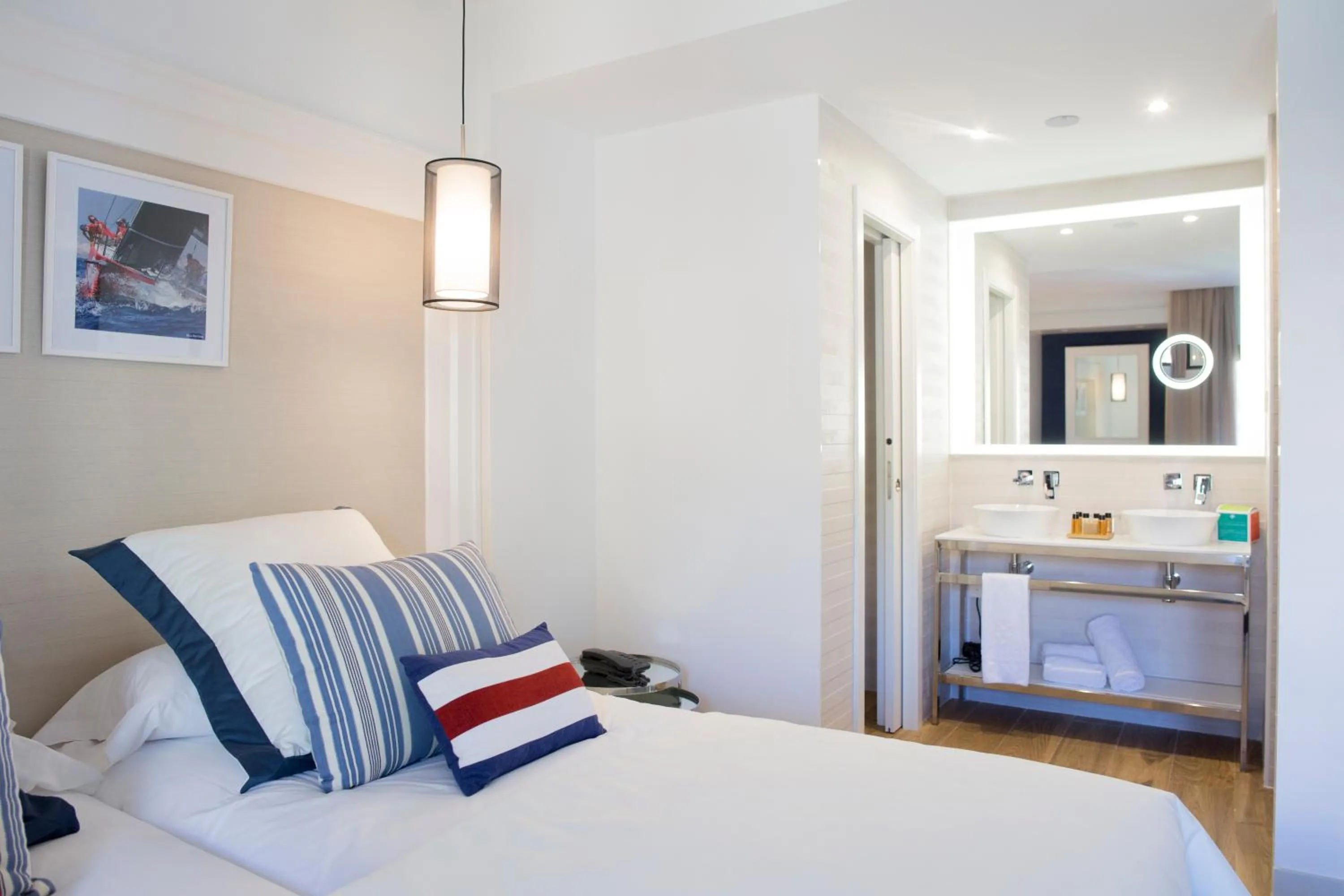 Bedroom, Bed in Hotel Son Caliu Spa Oasis