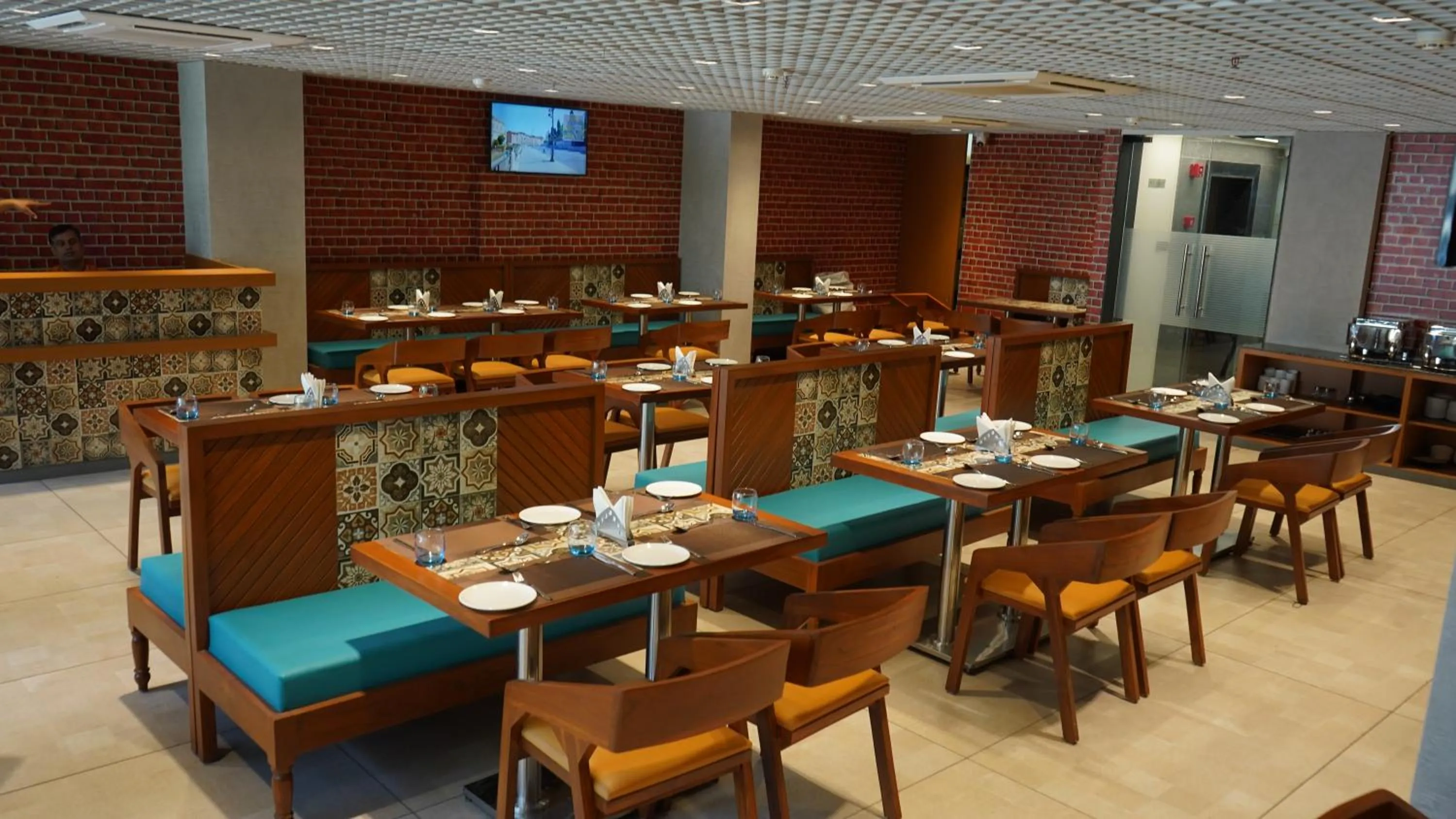 Restaurant/places to eat in Purple Beds by VITS Dwarkesh, Surat