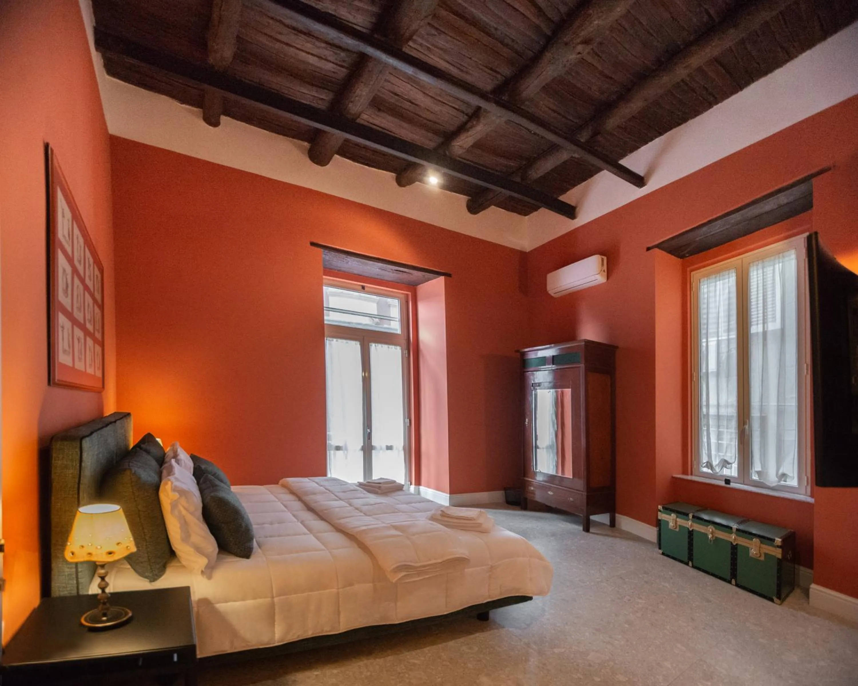 Bed in MONART HOSPITALITY Capodimonte