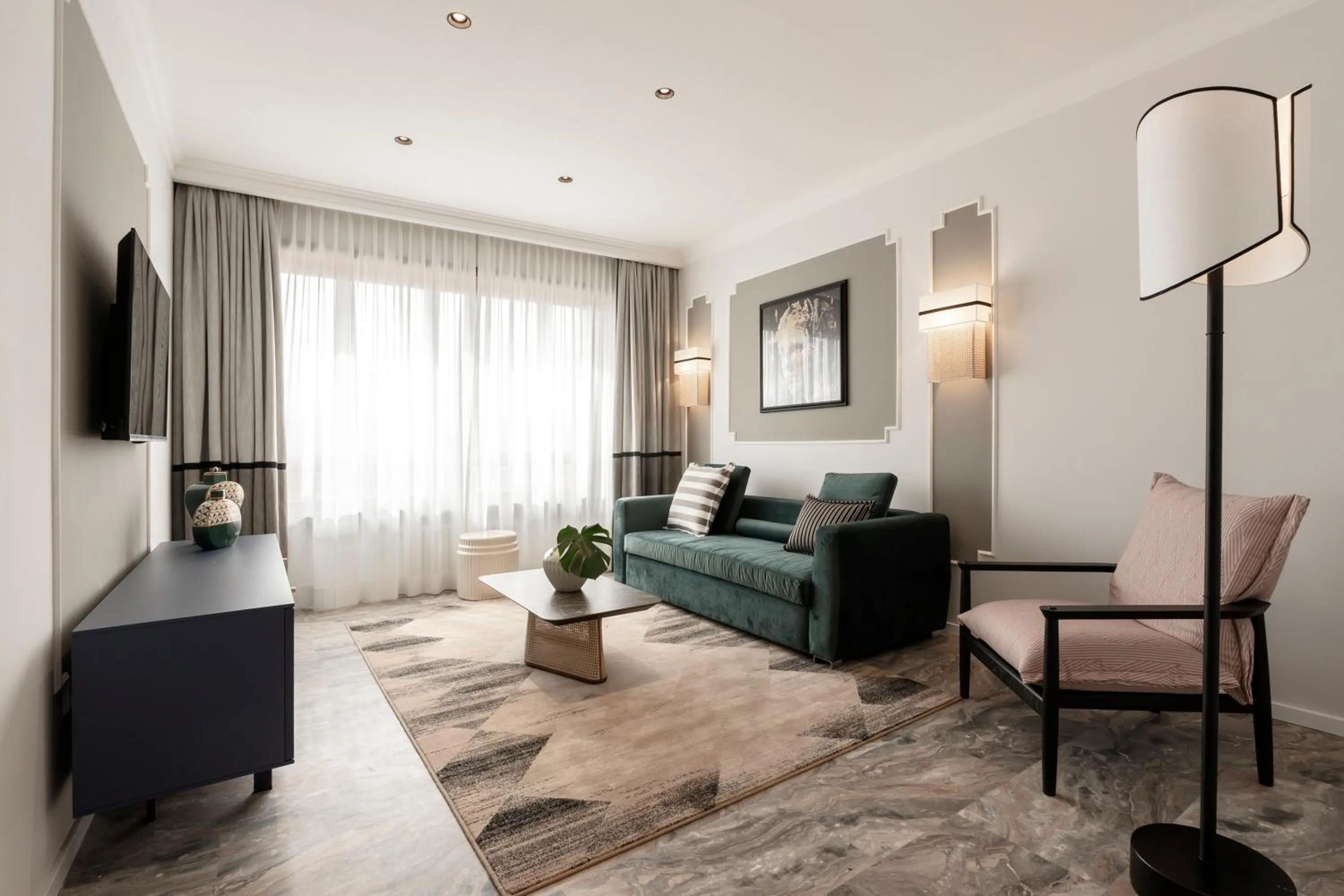 Living room in Be Mate Colosseo