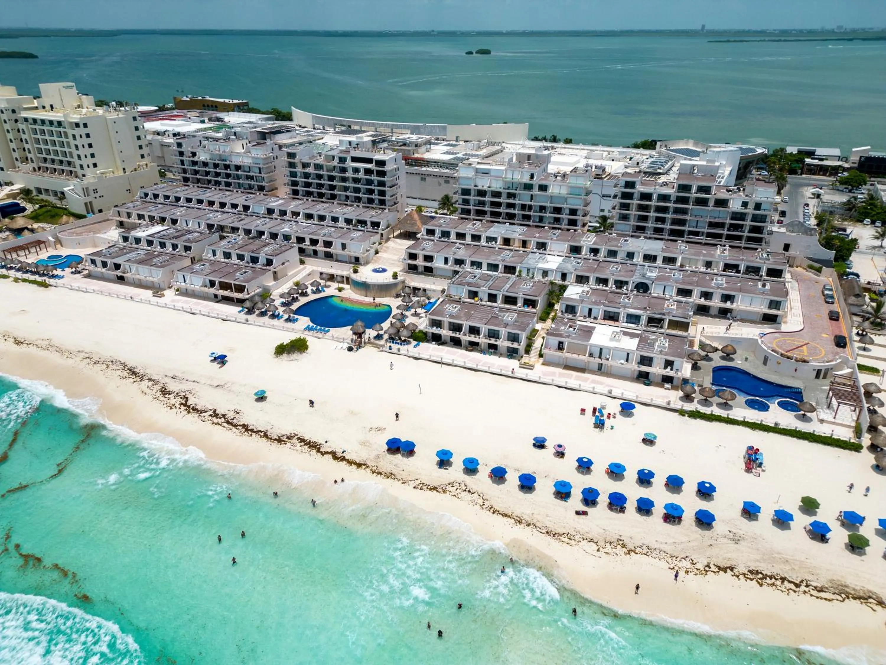 Off site in Family Vacations apartment Ocean View