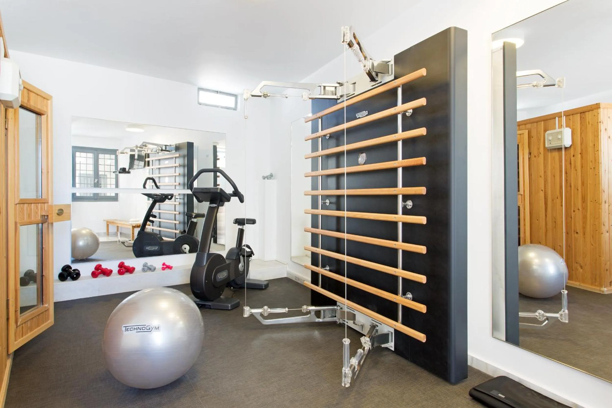 Activities in Xenones Filotera