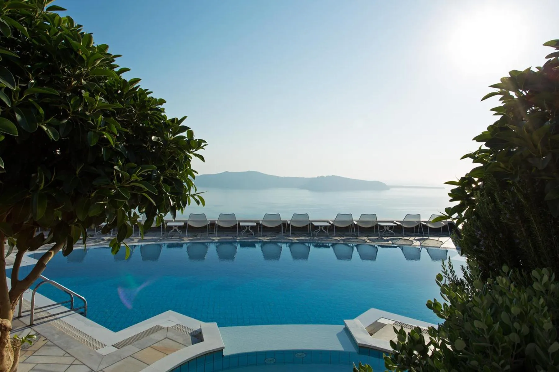 Day in Xenones Filotera