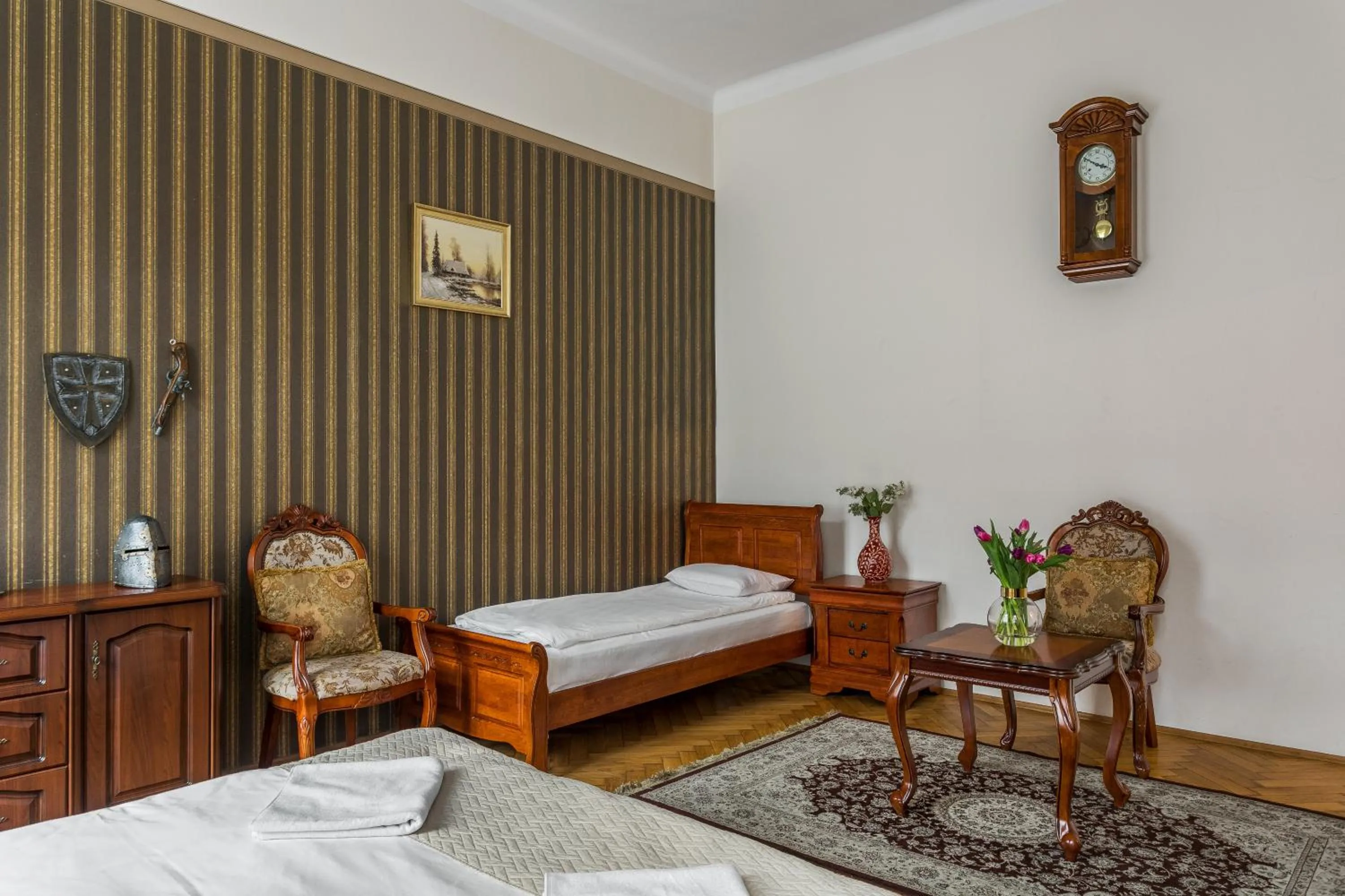 Bed in The Spiski Palace Apartments