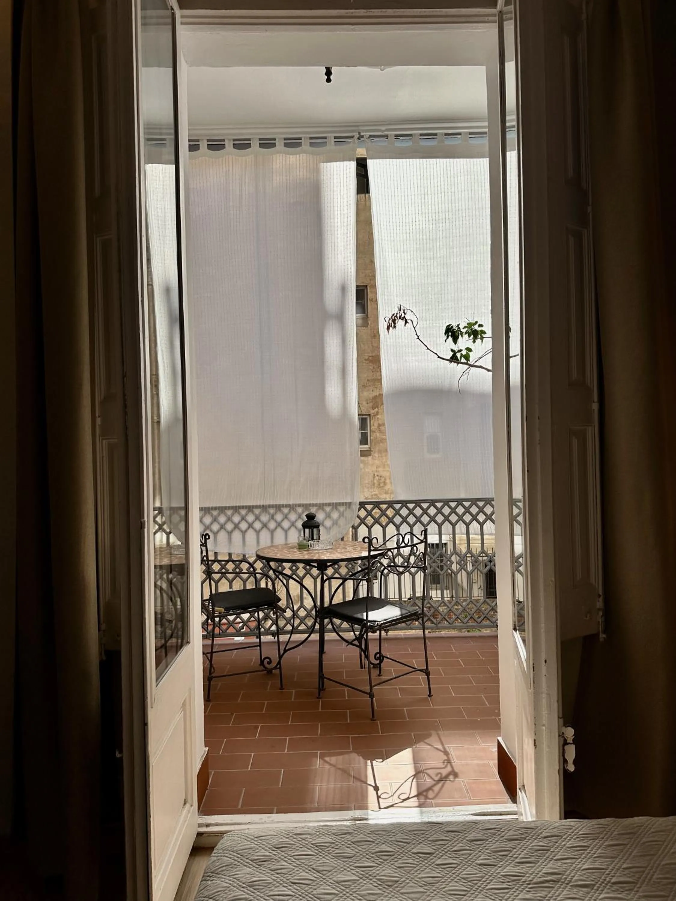 Balcony/Terrace in Casa Consell Gran Via, Guest House