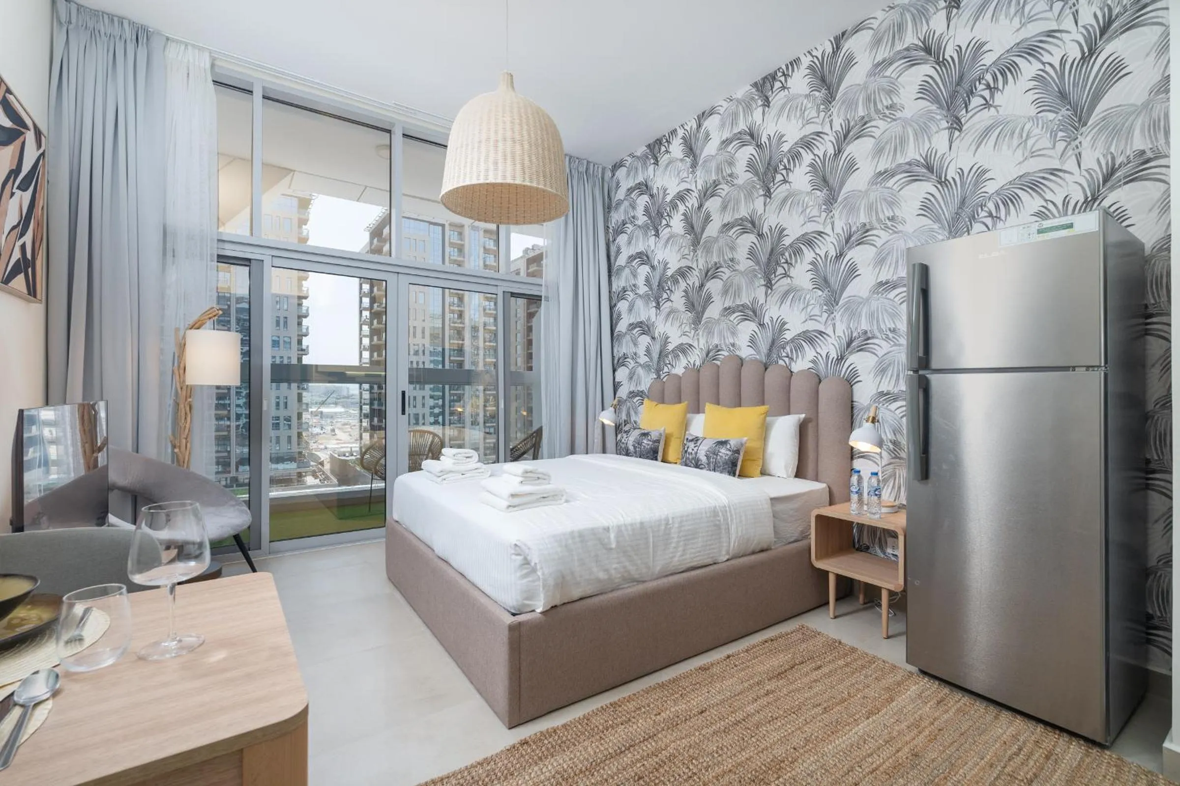 Bed in Lovely Studio & Budget Friendly