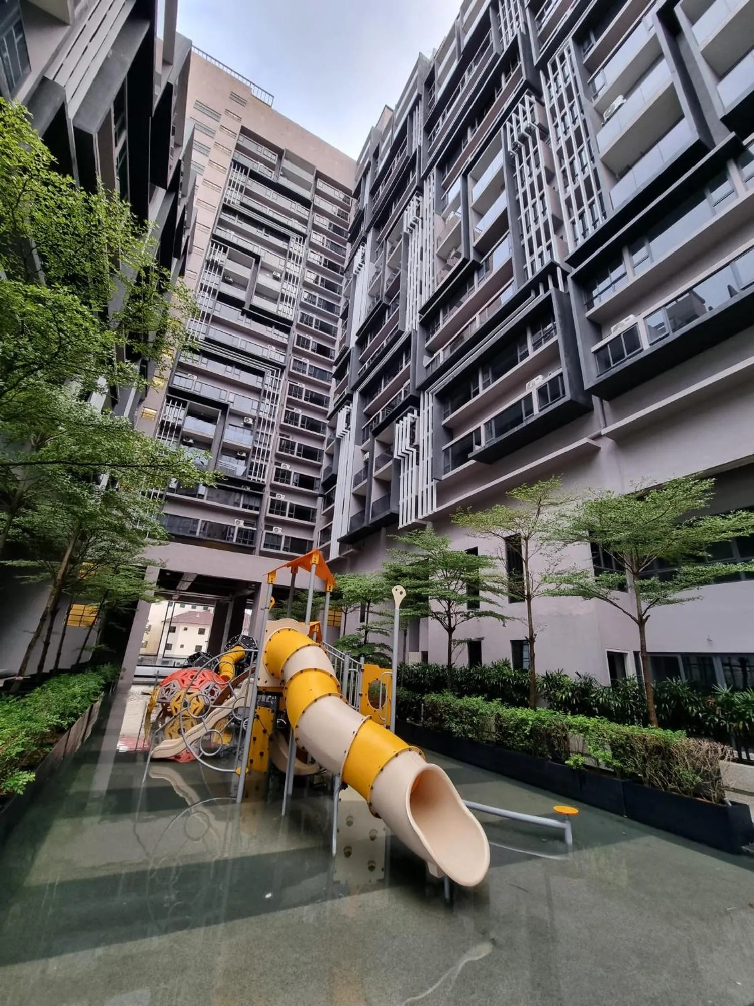 Imperio Residence By Heystay Management