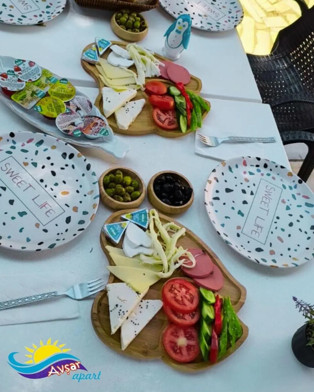 Breakfast in Avşar Apart Motel