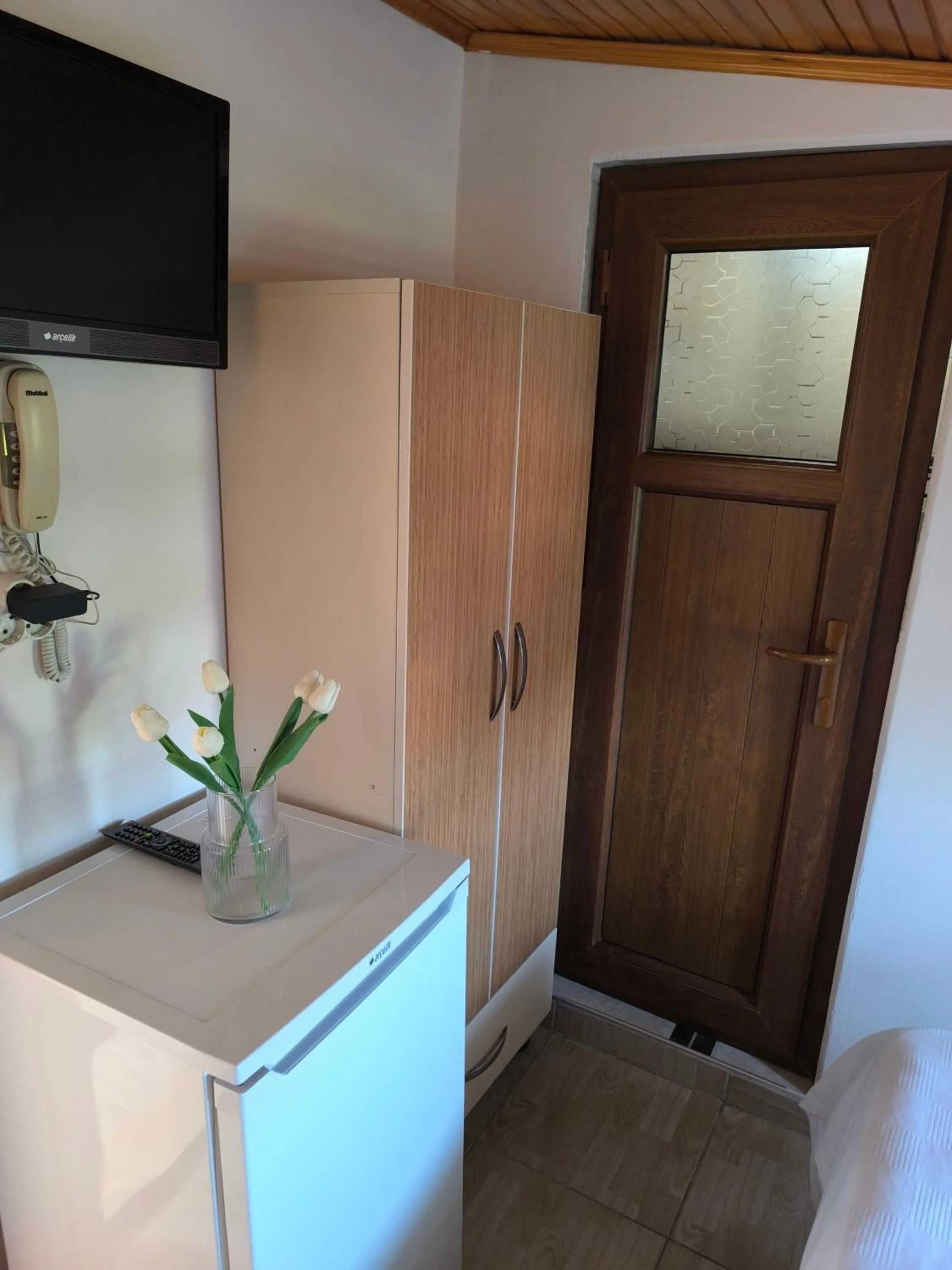 TV and multimedia in Avşar Apart Motel