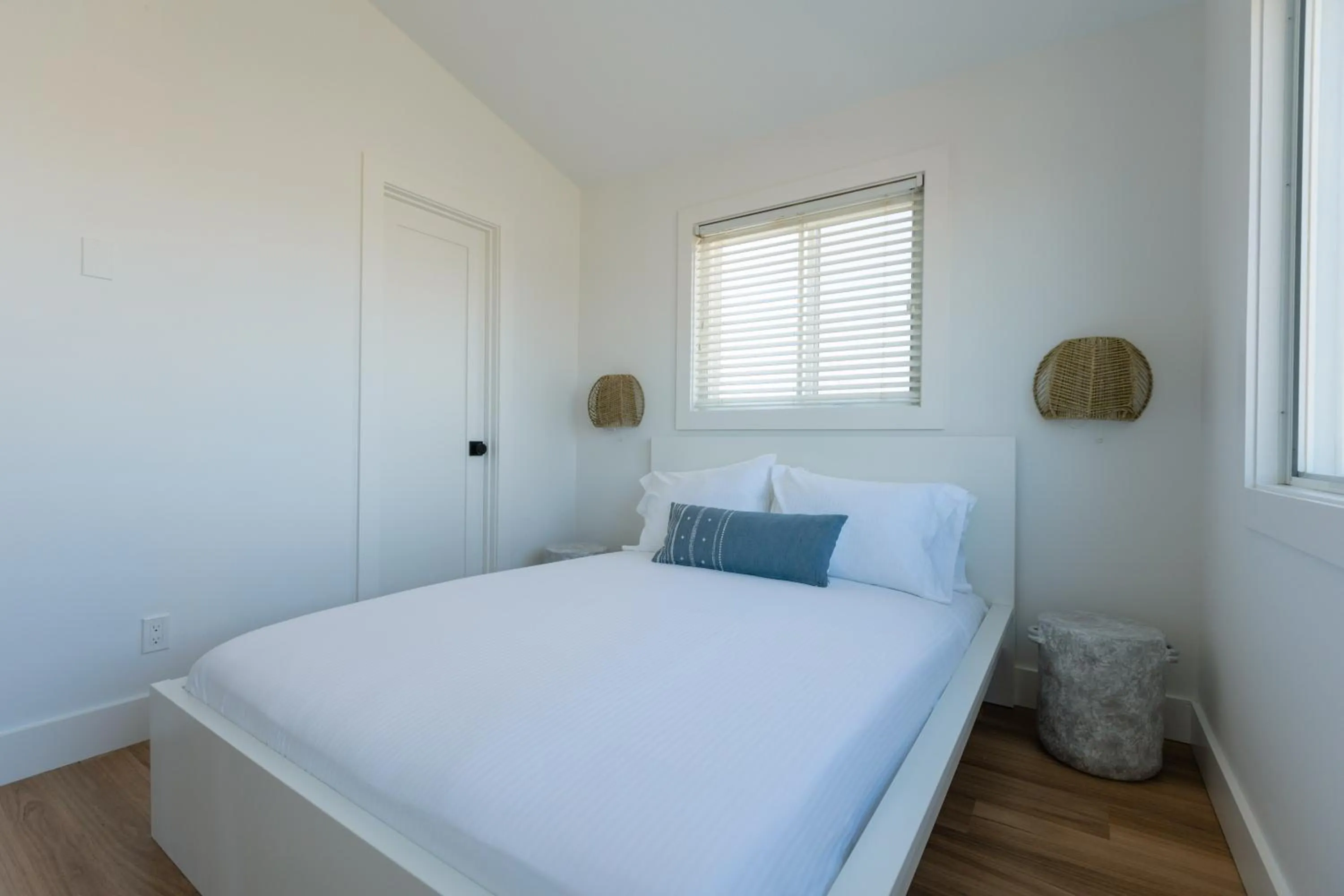 Bed in DUNE Fairfield Beach