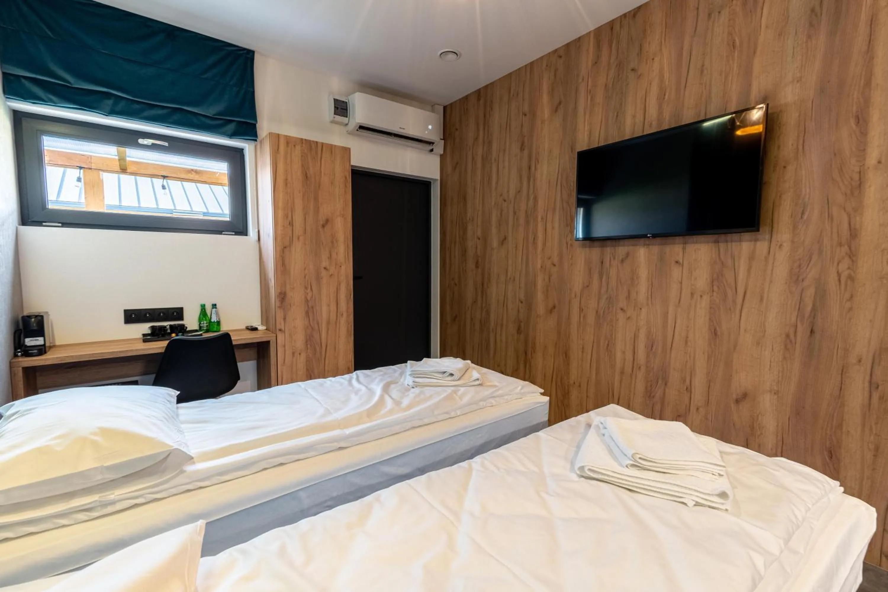 Bed in IronResorts Niedźwiedzia 25