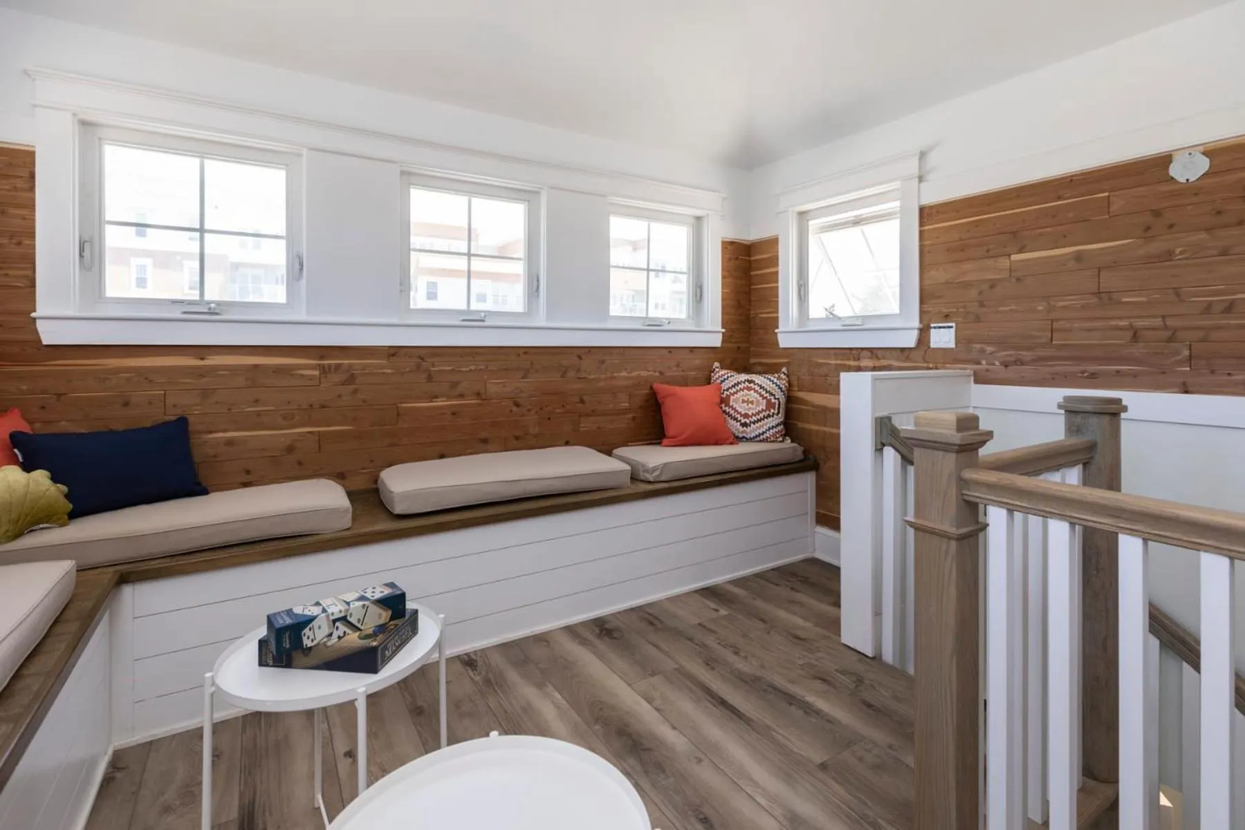 Bed in Hilltop 104 Inn at Old Beach