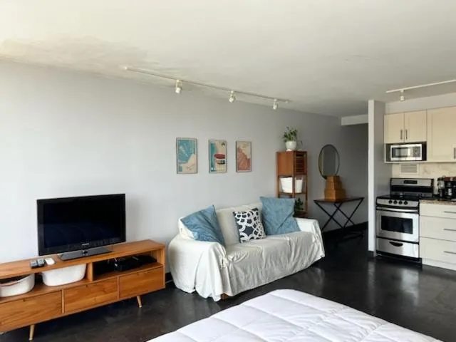 Seating area in Marine Surf Waikiki