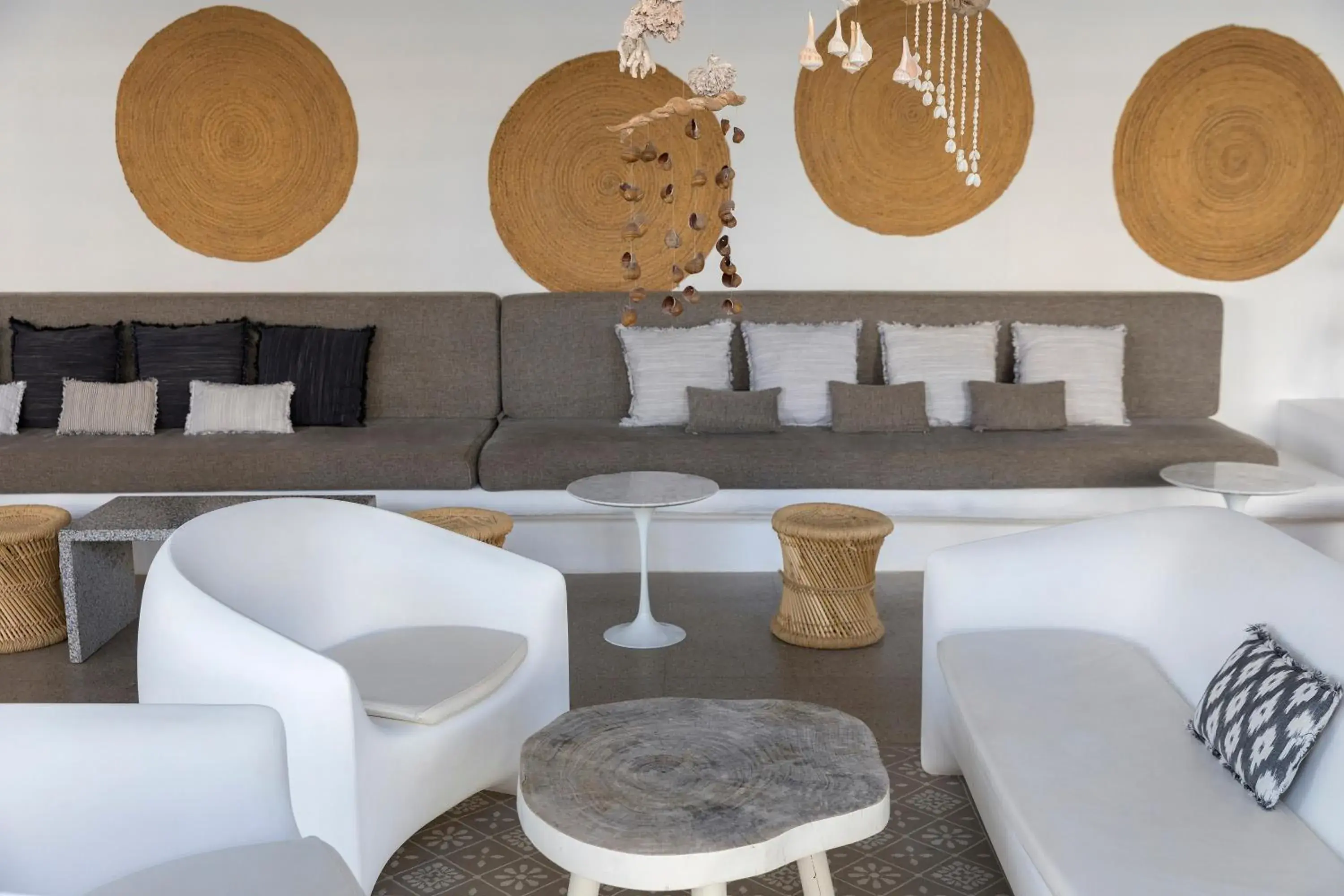 Lounge or bar in HM Balanguera Beach - Adults Only Lounge or bar in HM Balanguera Beach - Adults Only