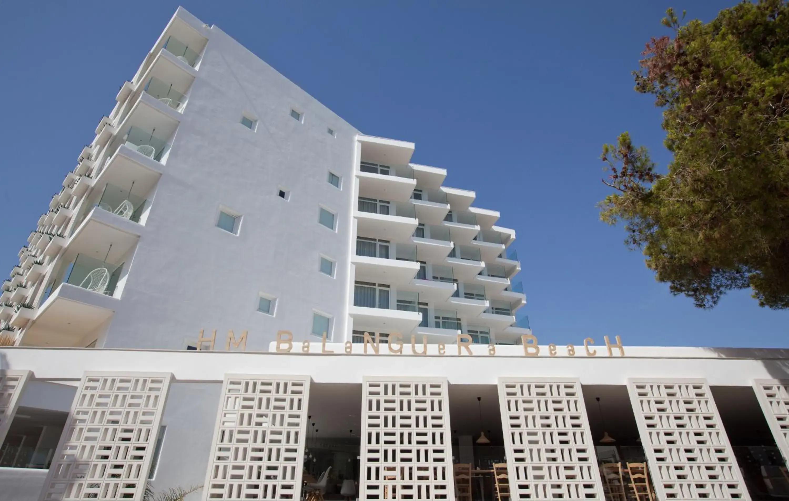 Facade/entrance in HM Balanguera Beach - Adults Only Facade/entrance in HM Balanguera Beach - Adults Only