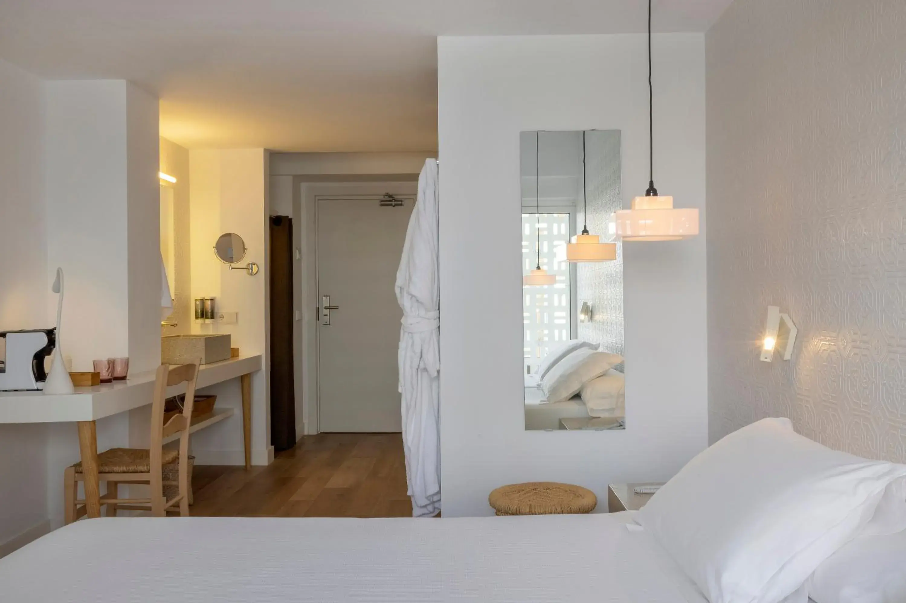 Bedroom, Bed in HM Balanguera Beach - Adults Only Bedroom, Bed in HM Balanguera Beach - Adults Only