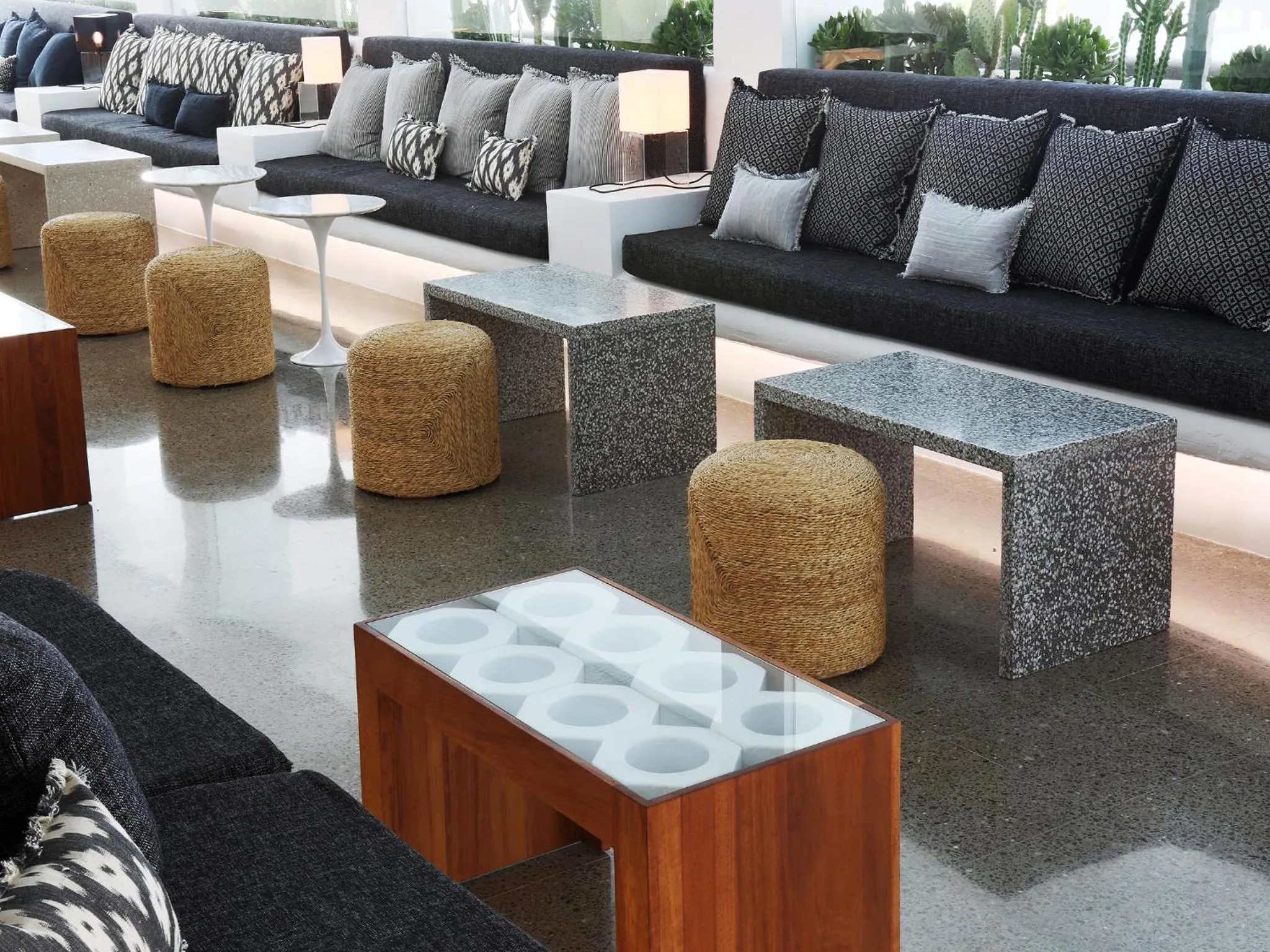 Lounge or bar in HM Balanguera Beach - Adults Only