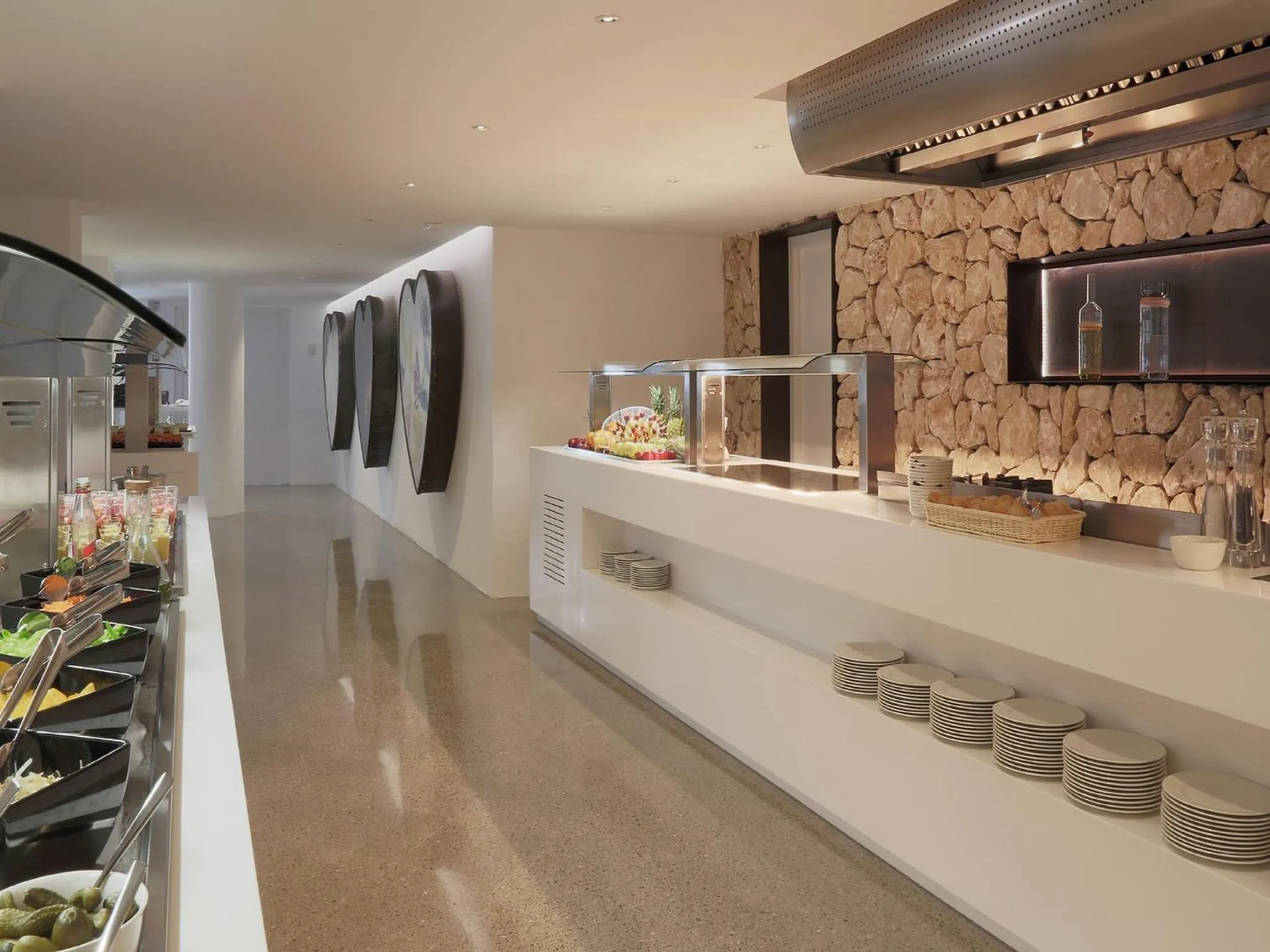 Restaurant/places to eat in HM Balanguera Beach - Adults Only