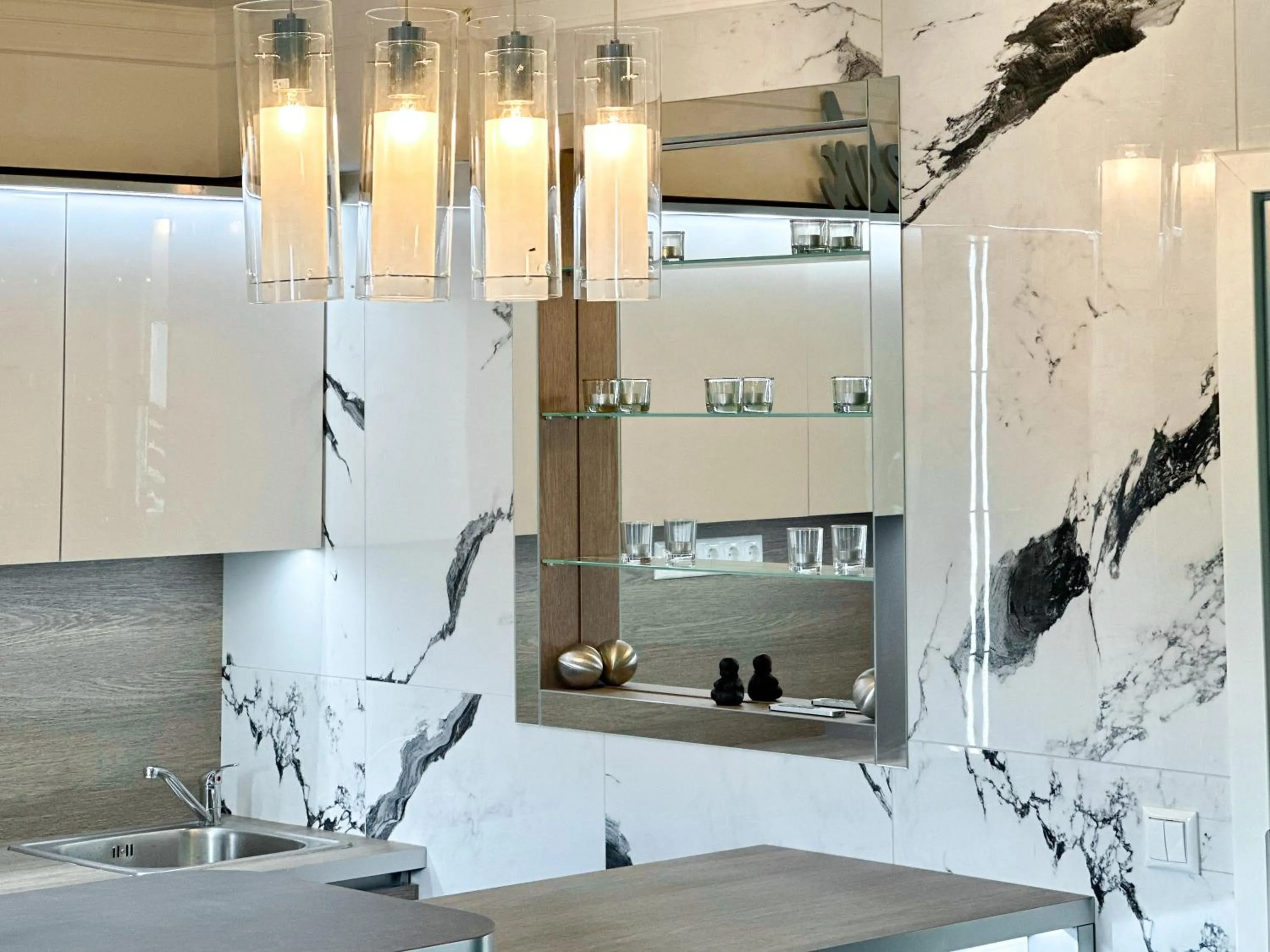 Lounge or bar in Gästehotel Lucendi Premium Lounge