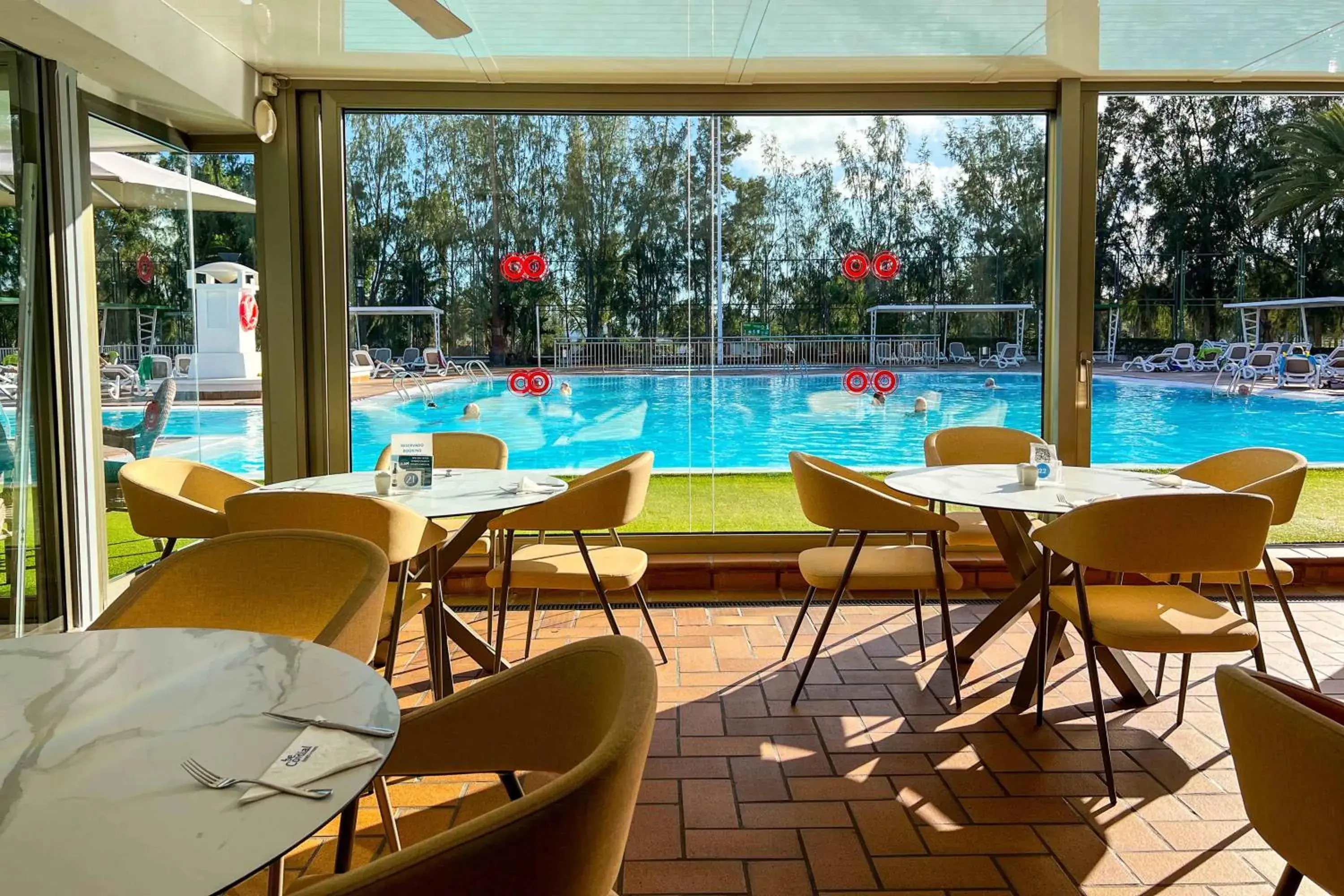 Restaurant/places to eat in Bungalows Cordial Green Golf Restaurant/places to eat in Bungalows Cordial Green Golf