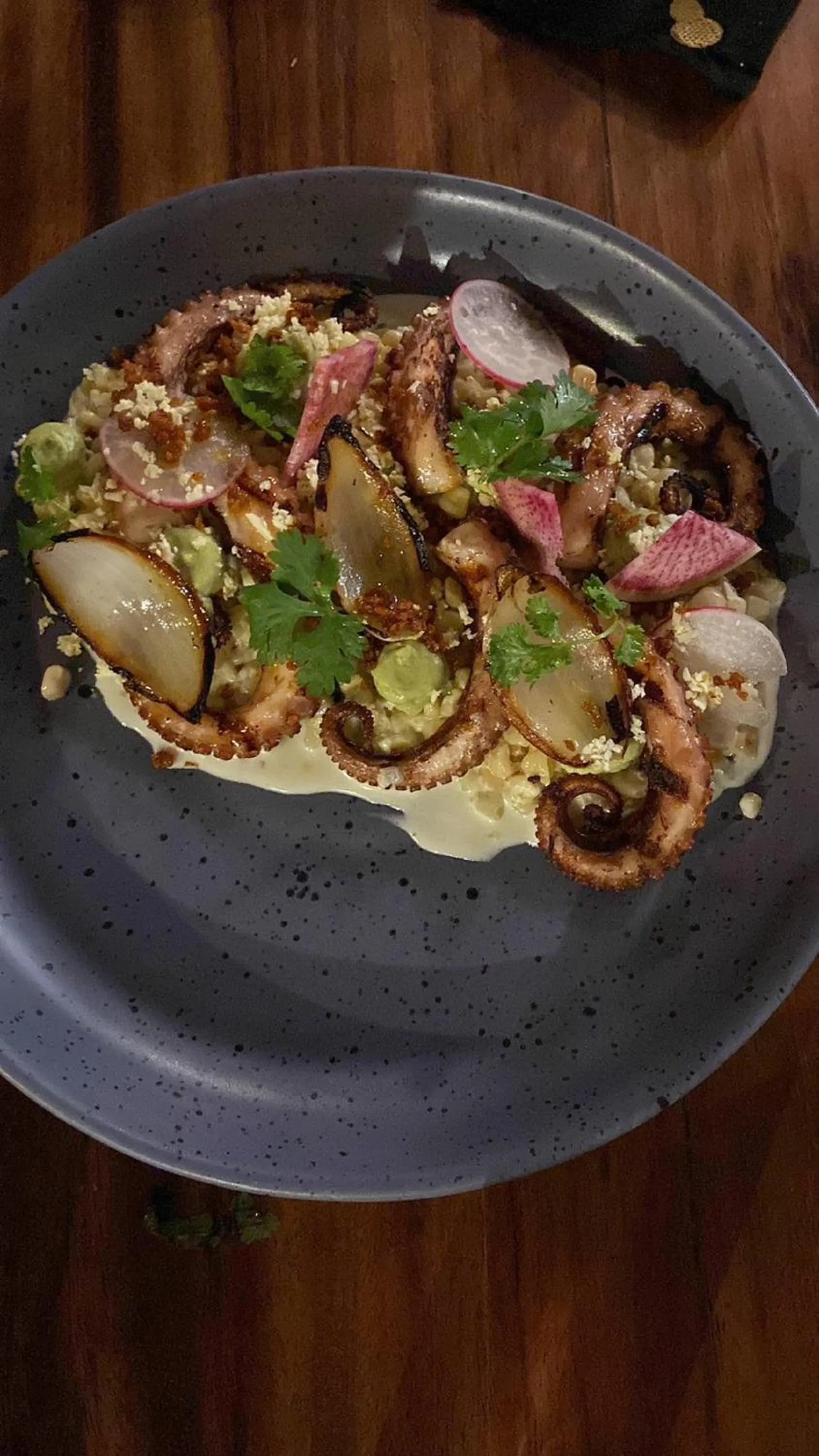 Restaurant/places to eat in Hotel Sutuk