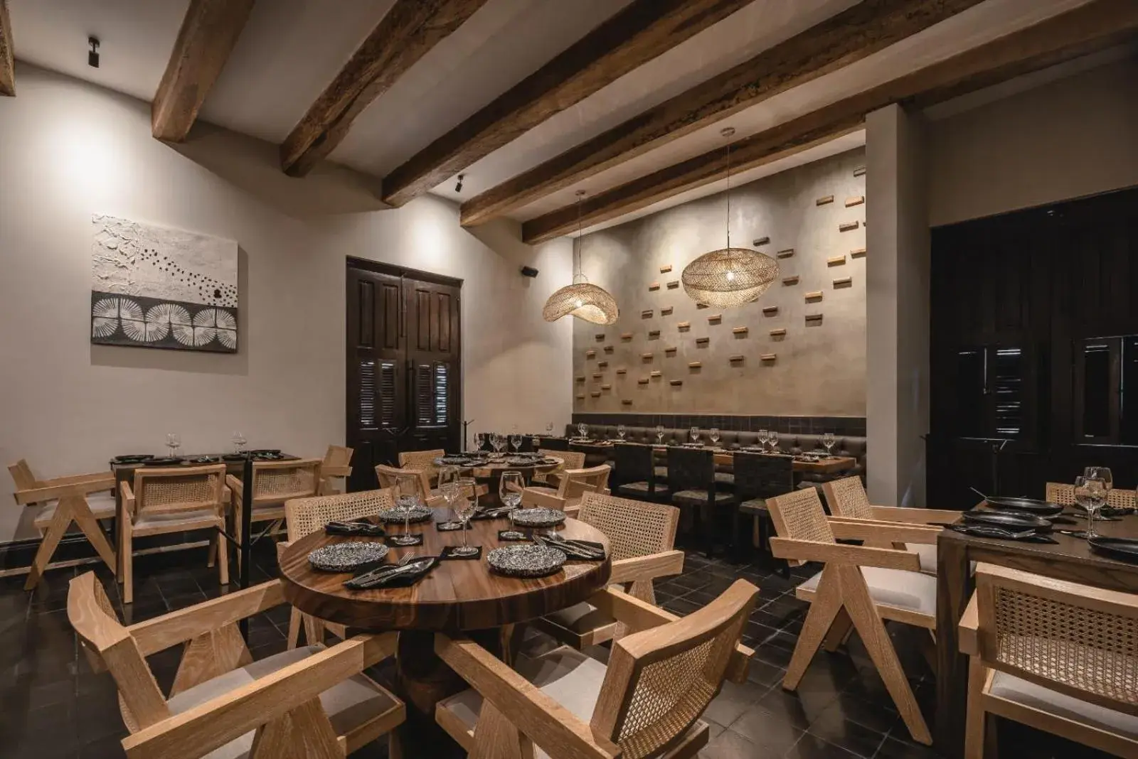 Restaurant/places to eat in Hotel Sutuk Restaurant/places to eat in Hotel Sutuk