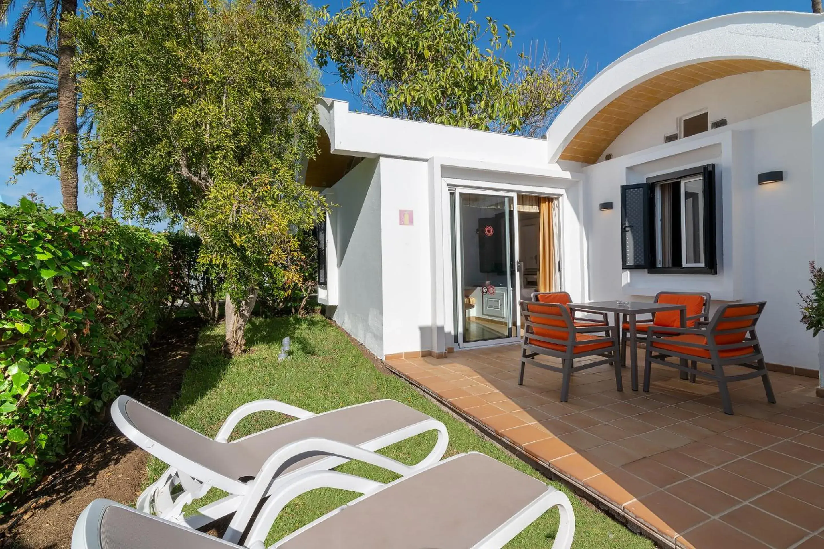 Superior Two-Bedroom Bungalow in Bungalows Cordial Biarritz Superior Two-Bedroom Bungalow in Bungalows Cordial Biarritz